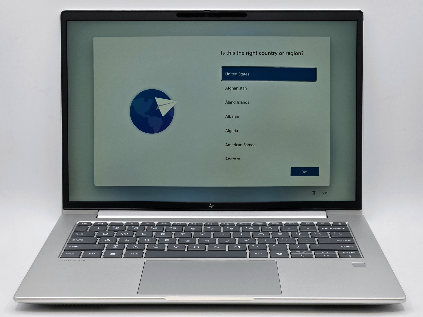 Hp EliteBook 6 G1a 14″ FHD+ RYZEN 7 PRO 250 512GB 32GB W11P Backlit FPR Warranty