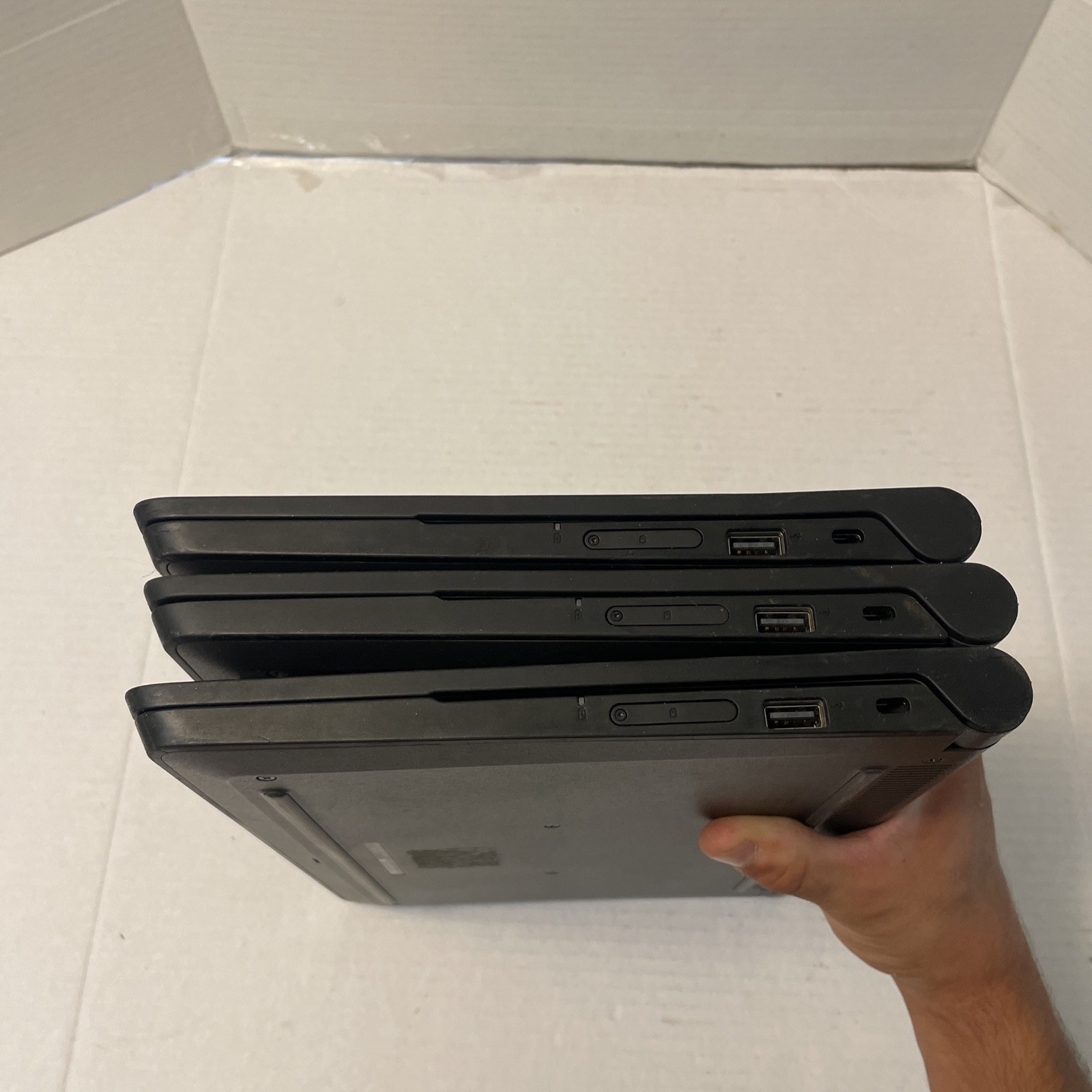 X3 Lot Of Dell P22T001 11.6″ Chromebook w/Celeron 2.16GHz/4GB/16GB (Black)