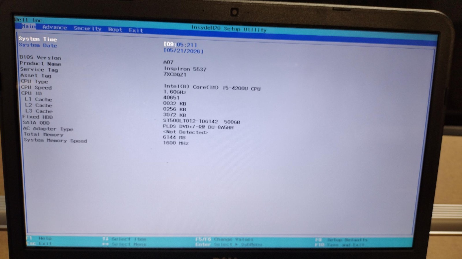Dell Inspiron 15R 5537 i5-4200U 1.60Ghz 6GB RAM 500 GB HD Win10 with Power Adapt