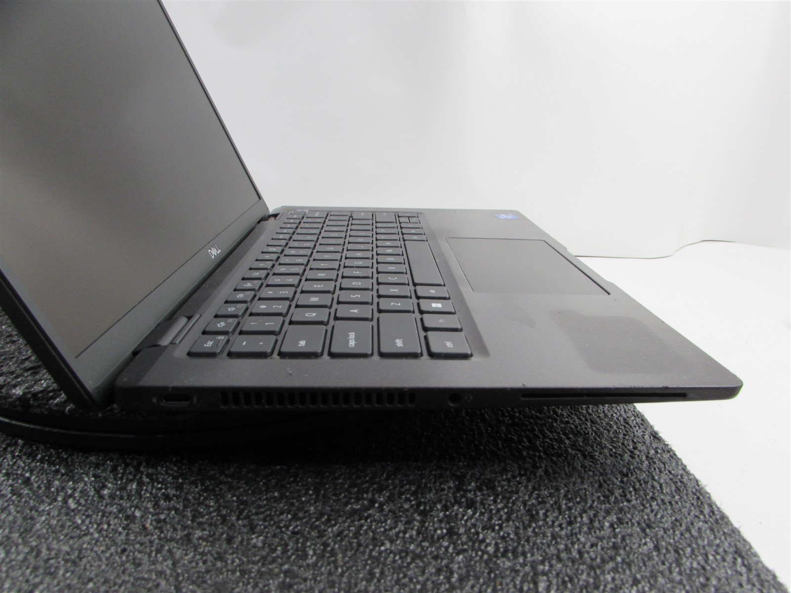 DELL LATITUDE 7420 (ULTRABOOK) FHD CORE I7-1185G7 512GB SSD 32GB RAM NO O.S/BATT