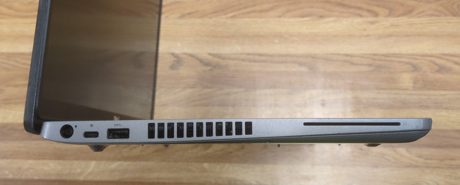 2021 Precision 3550 i5 10th gen, 8GB RAM, No SSD, Locked BIOS, Great Condition!