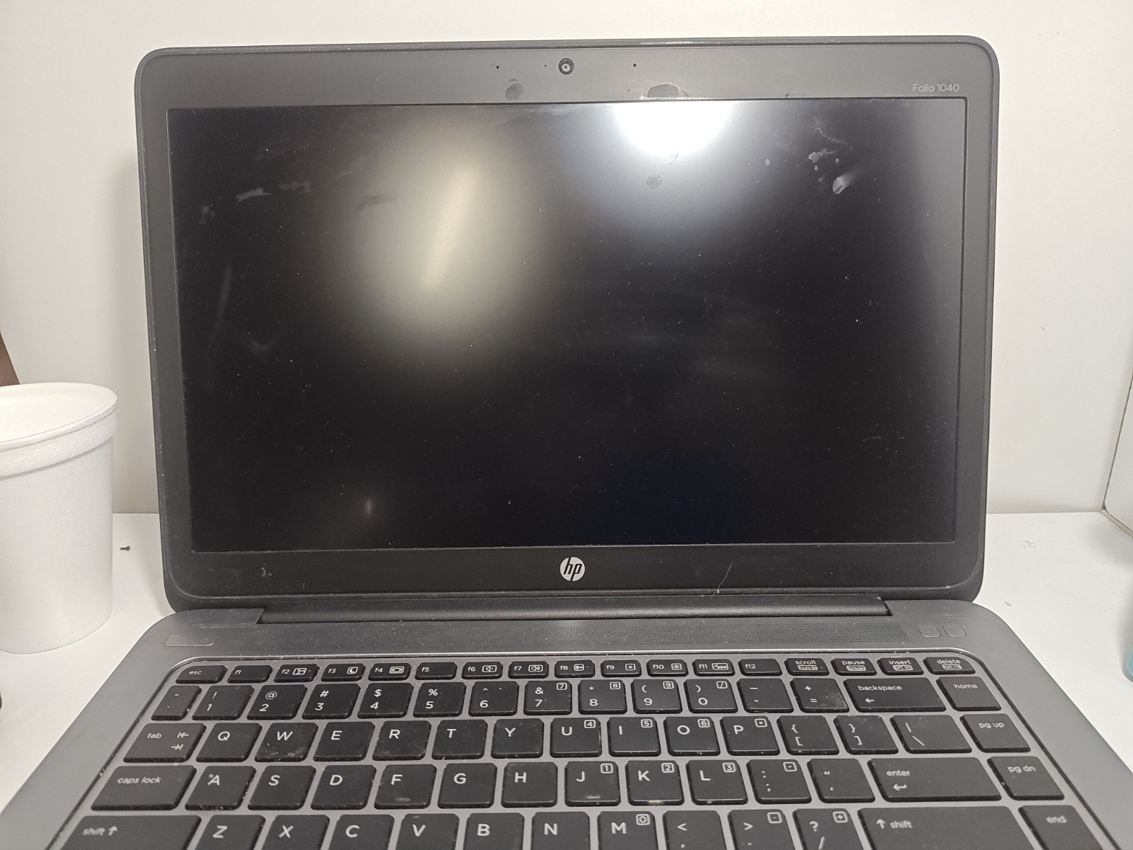HP Elitebook Folio 1040 G1 Intel i5-4300U 4GB RAM NO SSD/BATTERY/BOTTOM COVER