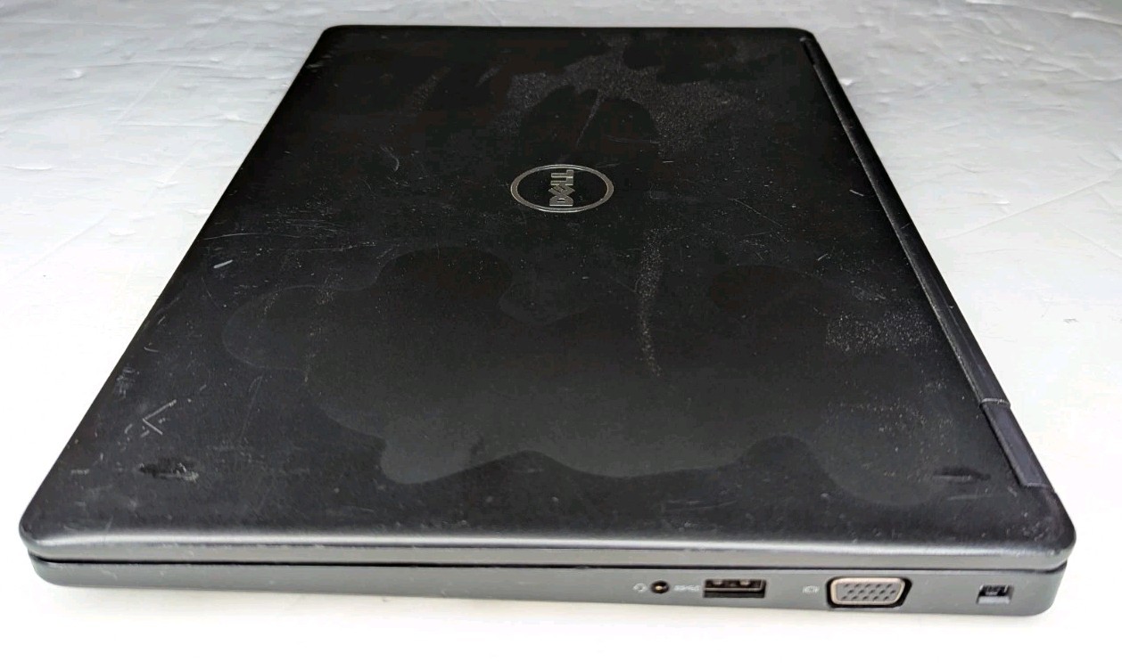 Dell Latitude 5480 14″ Laptop i5-7440HQ 2.80GHz 16GB RAM 128GB SSD Win 11 Pro
