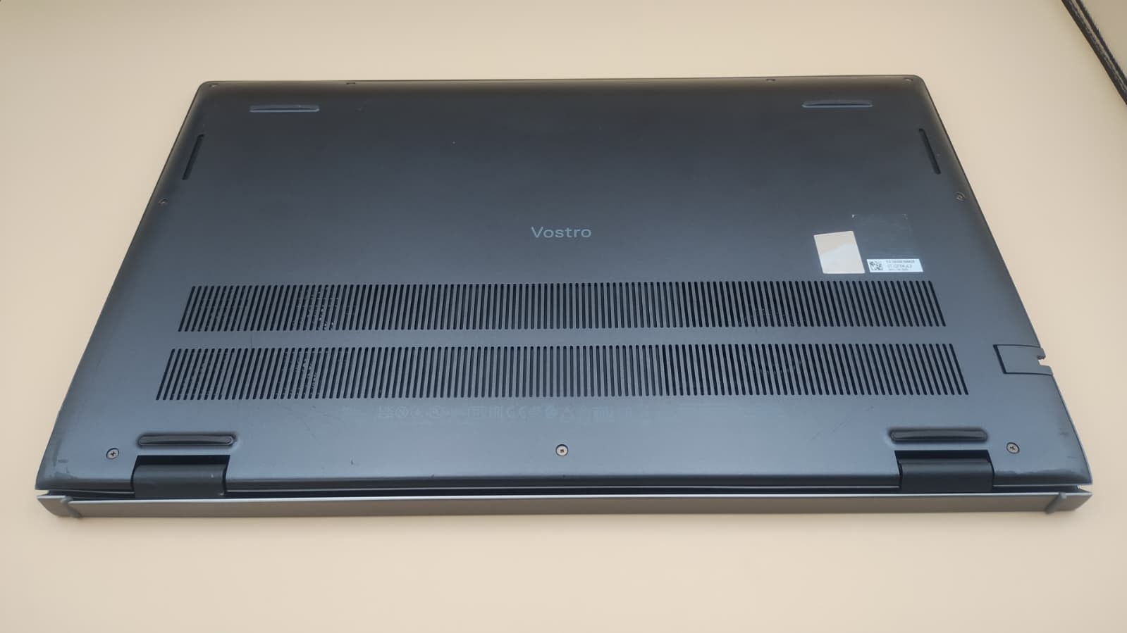 Dell Vostro 15 5510 i7-11390H 16GB RAM 512GB SSD 15.6″ FHD Win11 Laptop