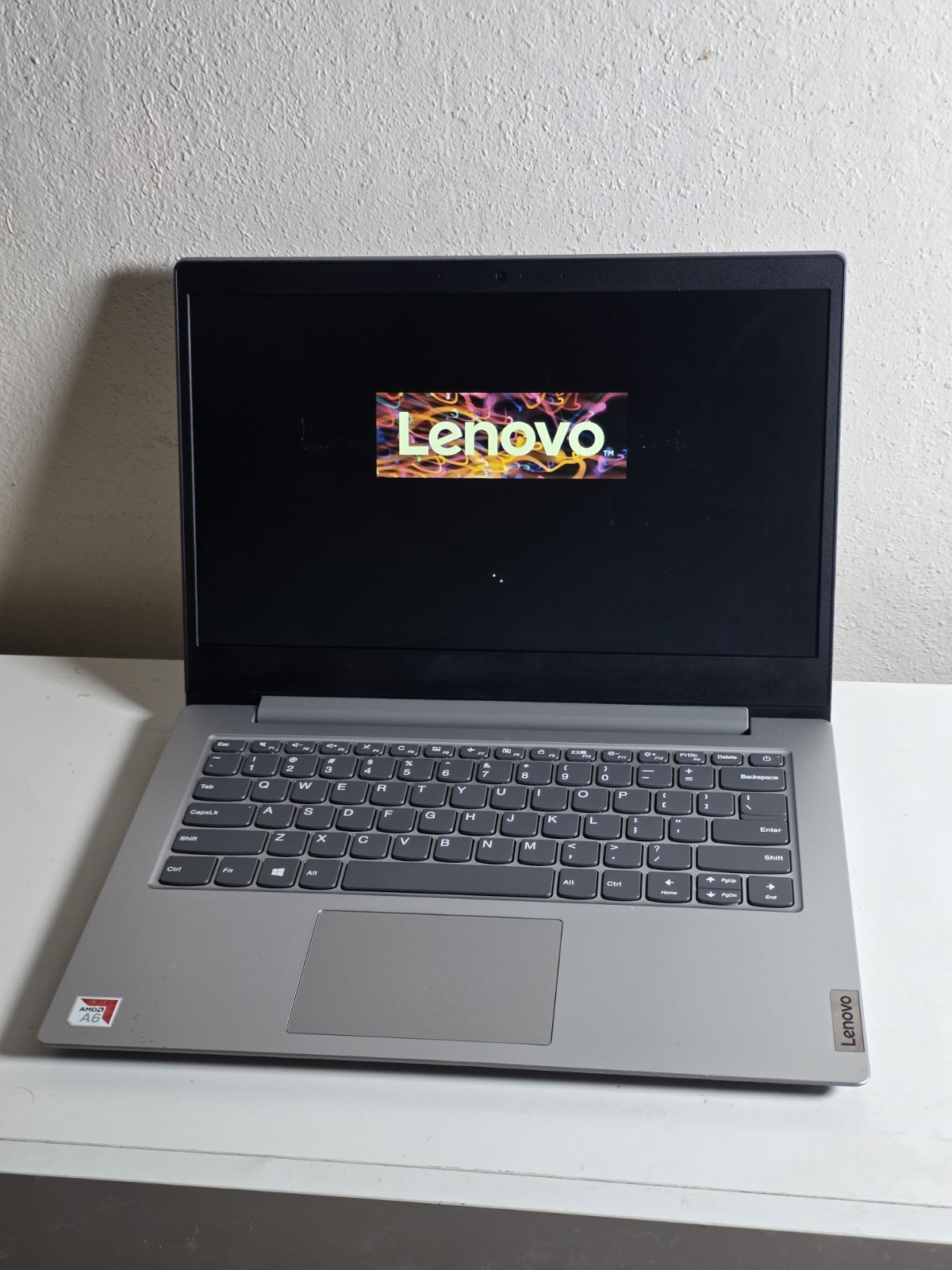 Lenovo IdeaPad Slim 1-14AST-05, AMD A6-9220e @1.60Ghz, 4GB RAM, 64GB SSD, W10