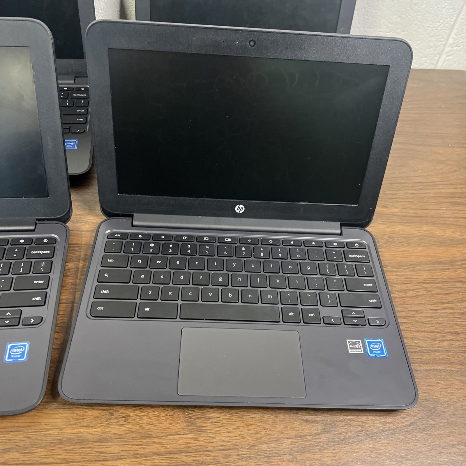 Lot 4 HP Chromebook 11 G5 EE PARTS/REPAIR – ⚠️ POWER ON, BAD BATTERIES