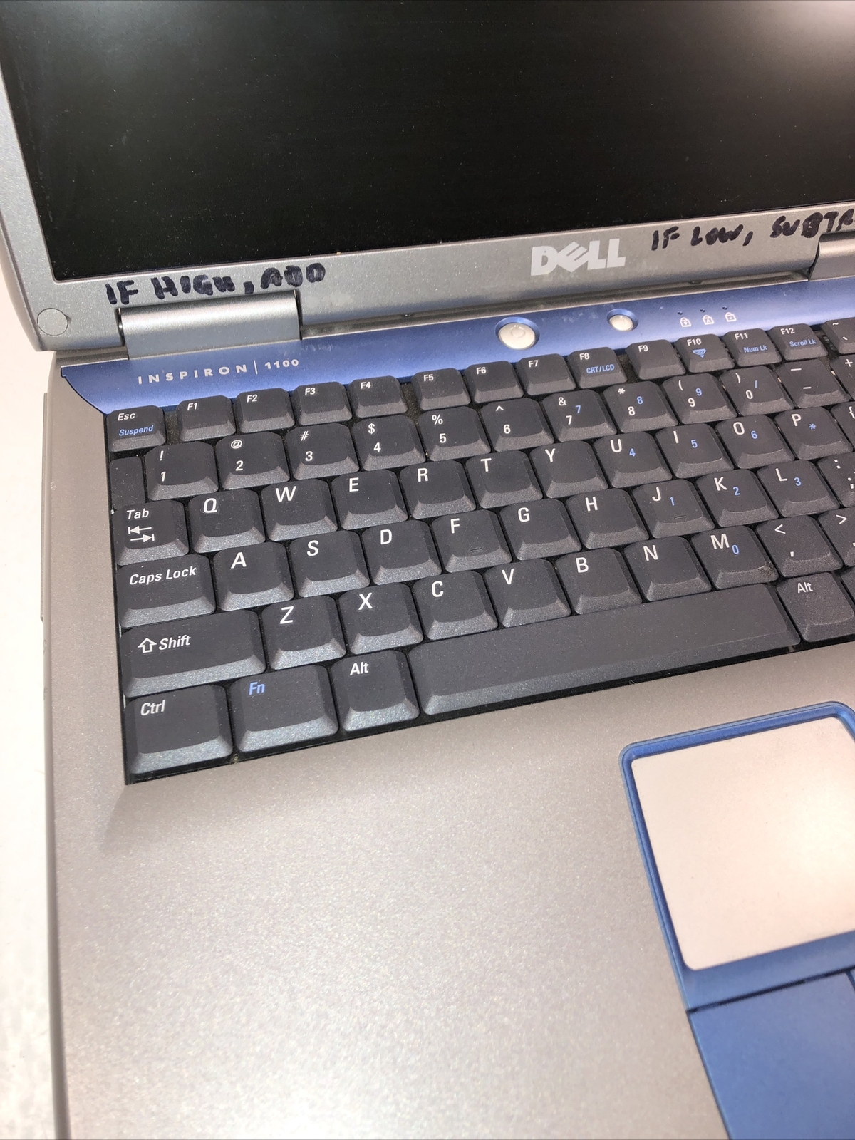 Dell Inspiron 1100 PP07L Laptop Computer 1 GB Ram. No Hard drive FOR PARTS