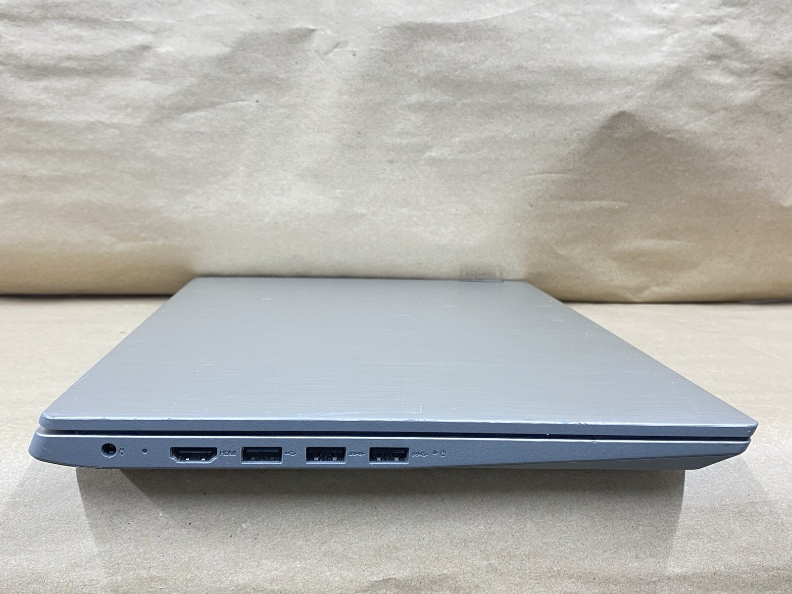 Lenovo 81WD – 14″ 1920×1080 – i5-1035G1 – 4GB – 256GB SSD – Win 11 Pro