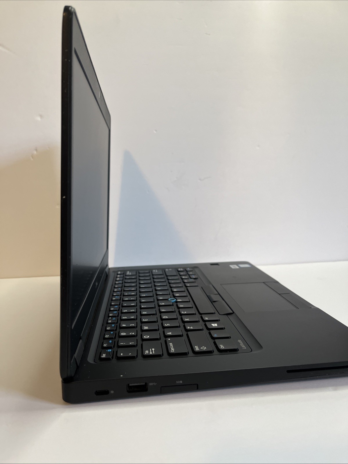 Dell Latitude 5480 i5-7300U 2.60GHz 8/512GB Win11H HD620 1920x1080x60Hz 14″ #307