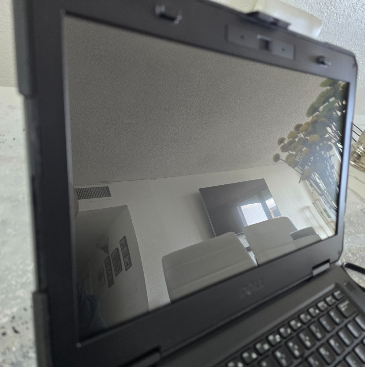 Dell Latitude 5414 Rugged 14″ i5-6300U 2.4GHz 8GB 256GB SSD Win 11 Pro