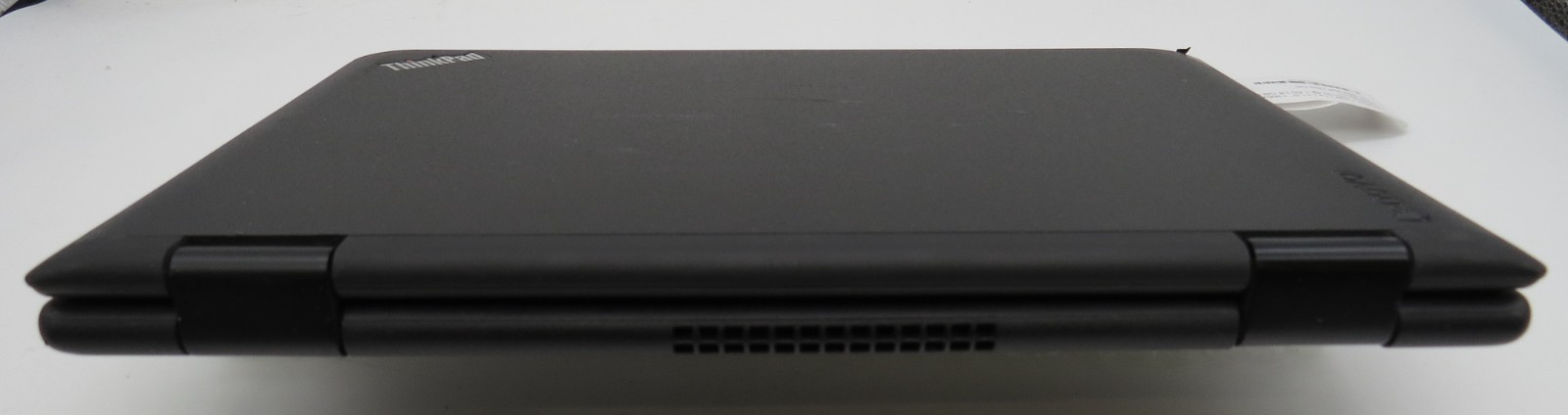 Lenovo Yoga 11e-11.6″-Celeron-N3150@1.6GHz-8GB DDR3 RAM-NO STORAGE-NO OS