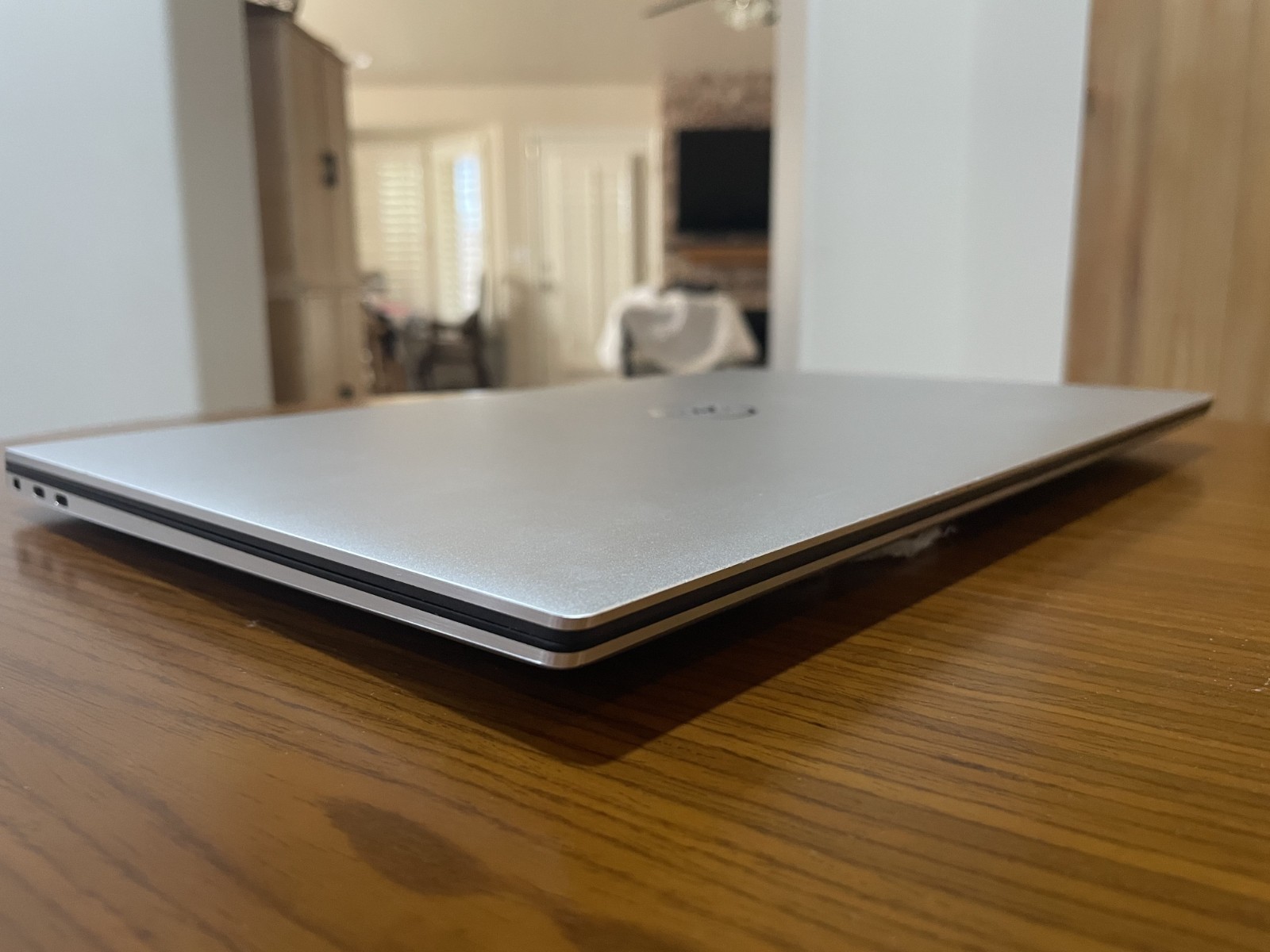 Dell XPS 15 9530 3.5K OLED Touch i7-13700H 32GB 1TB SSD RTX 4050 – 100% Battery