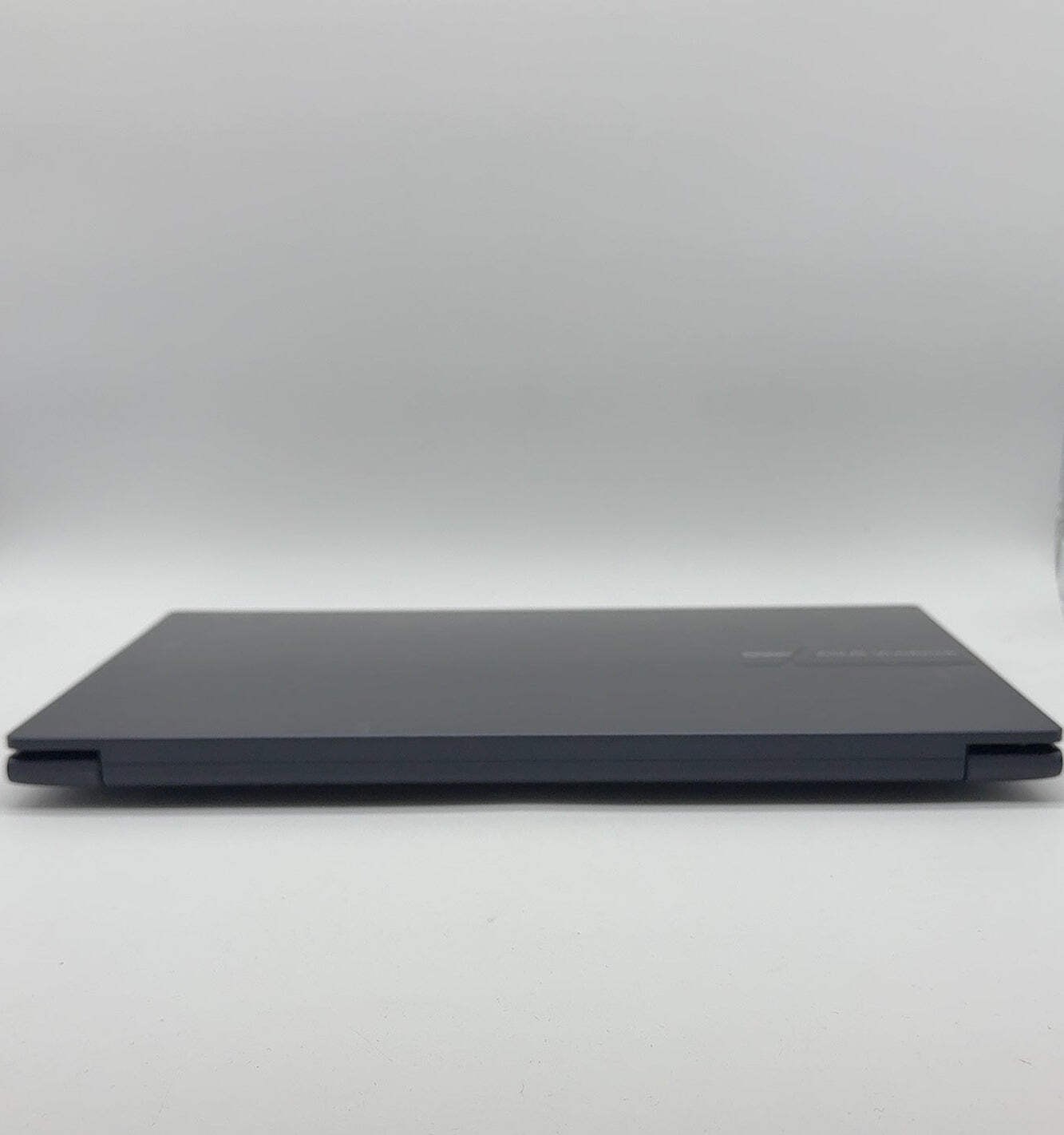 Asus Vivobook 14 X1404ZA 14″ i3-1215U 4.4Ghz 8GB RAM 128GB SSD
