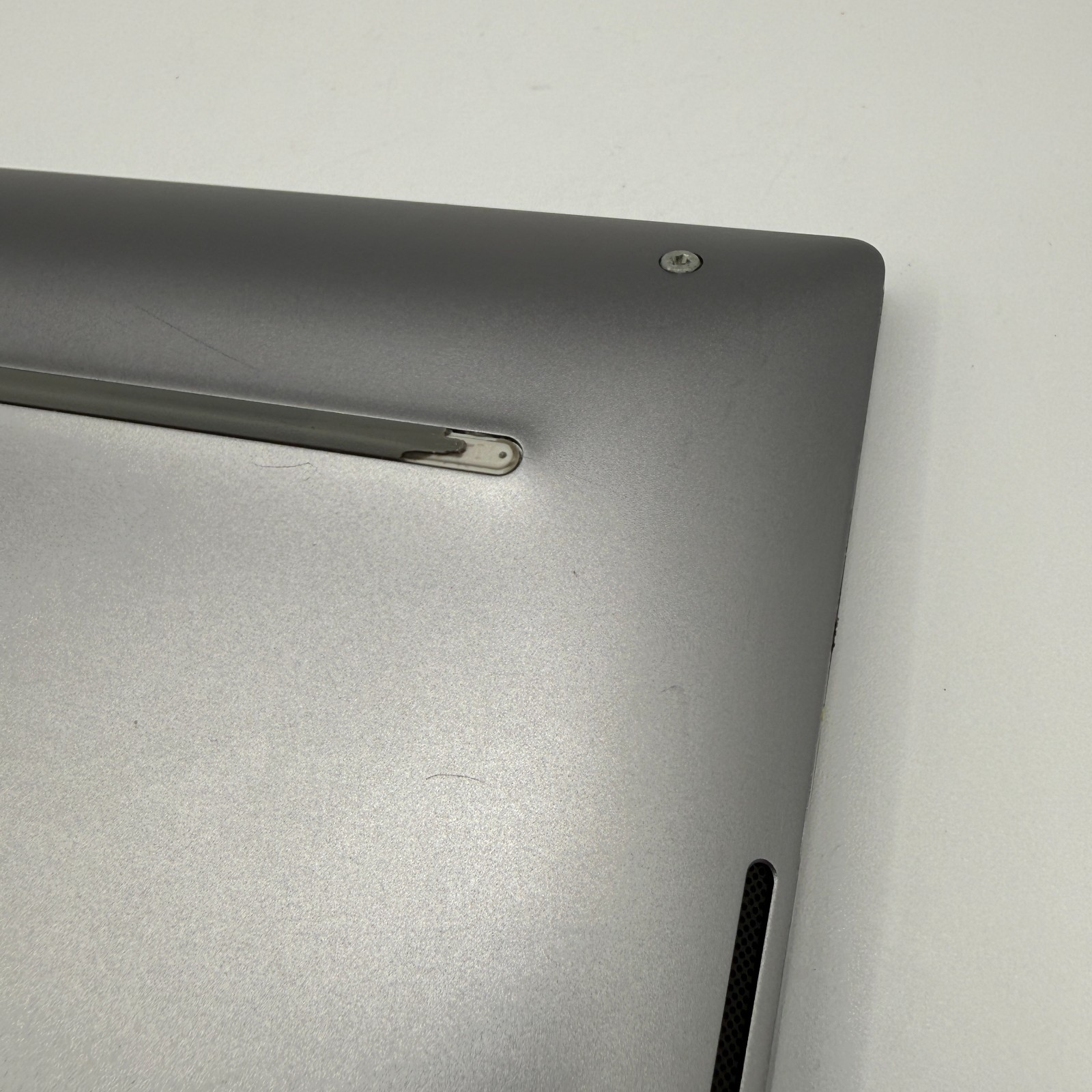 Dell Precision 5550 i7-10850H 16GB 256GB SSD Touch Win11 NVIDIA Quadro T1000
