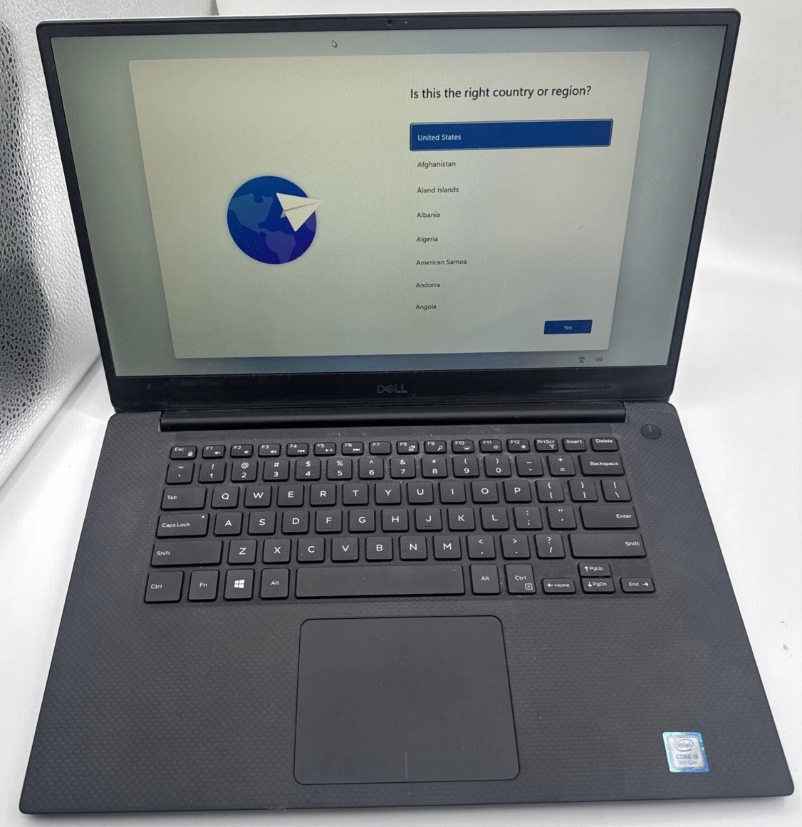 Dell Precision 5540 i9 9th Gen ***32GB RAM 512GB – Loud Fan READ! Free Shipping!