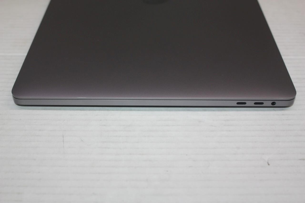 2019 Apple A2141 MacBook Pro 16″ Space Gray As Is For Parts