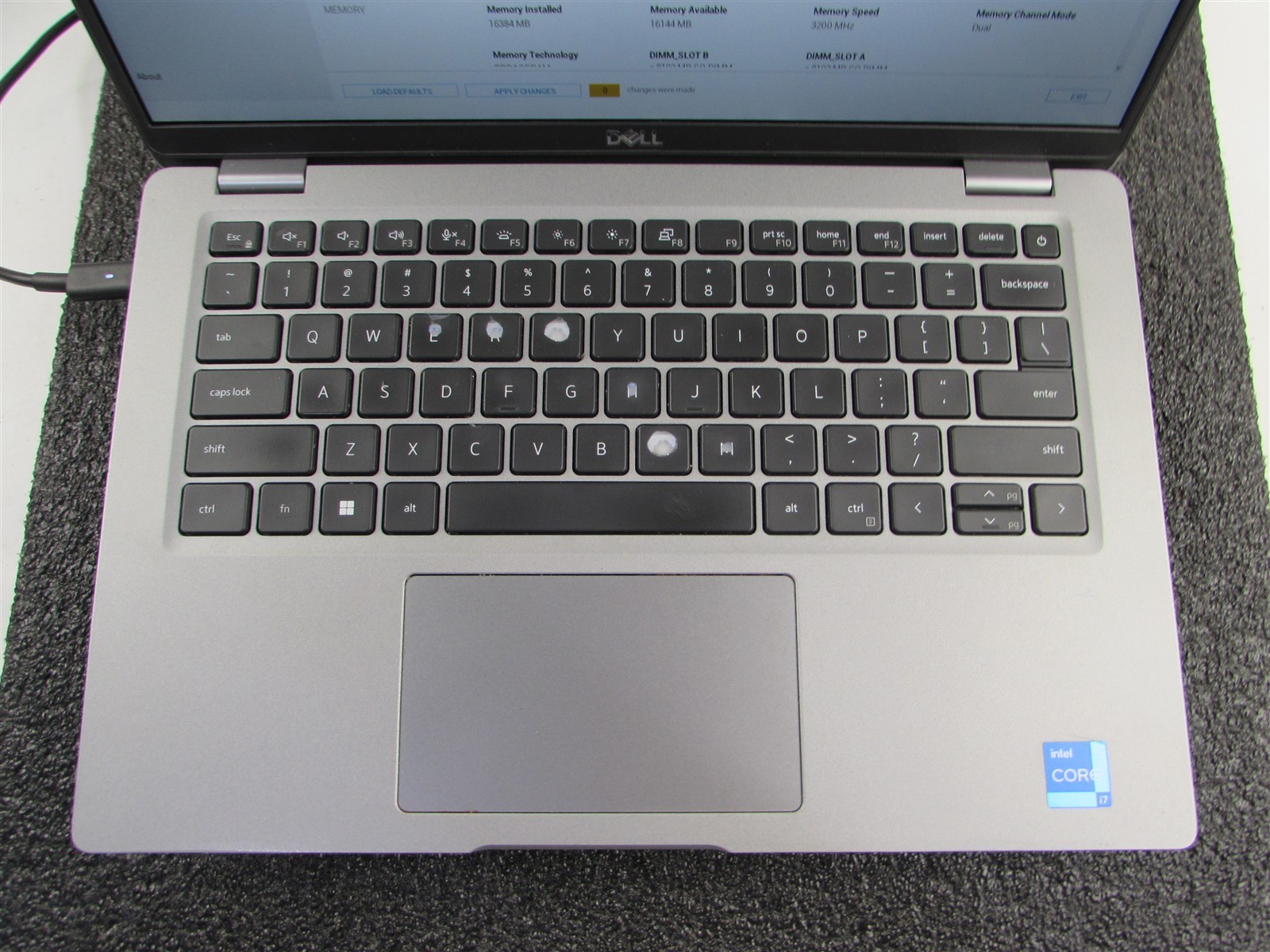 DELL LATITUDE 5430 1920X1080 FHD CORE I7-1265U 512GB SSD 16GB RAM NO O.S