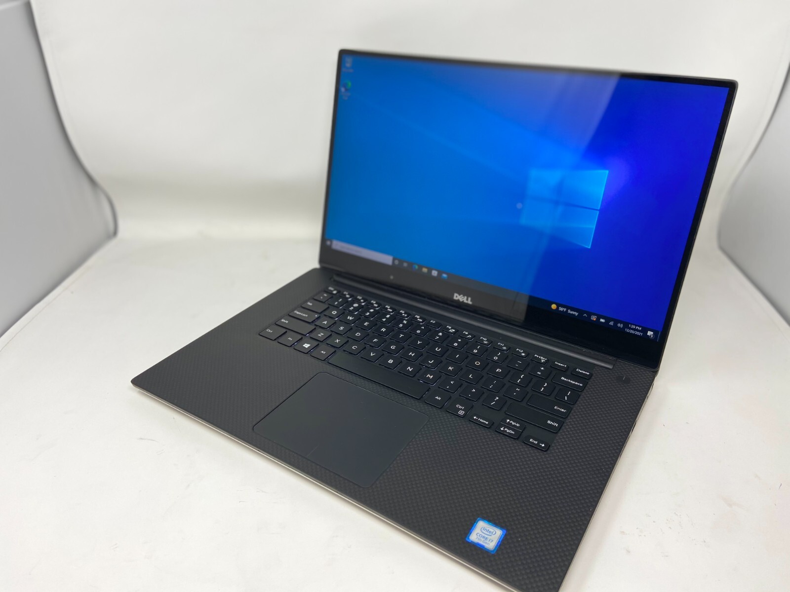 Dell Precision 5530 i7-8850H 6Core 4.3GHz 32GB 512GB SSD P2000 4GB Gaming Laptop