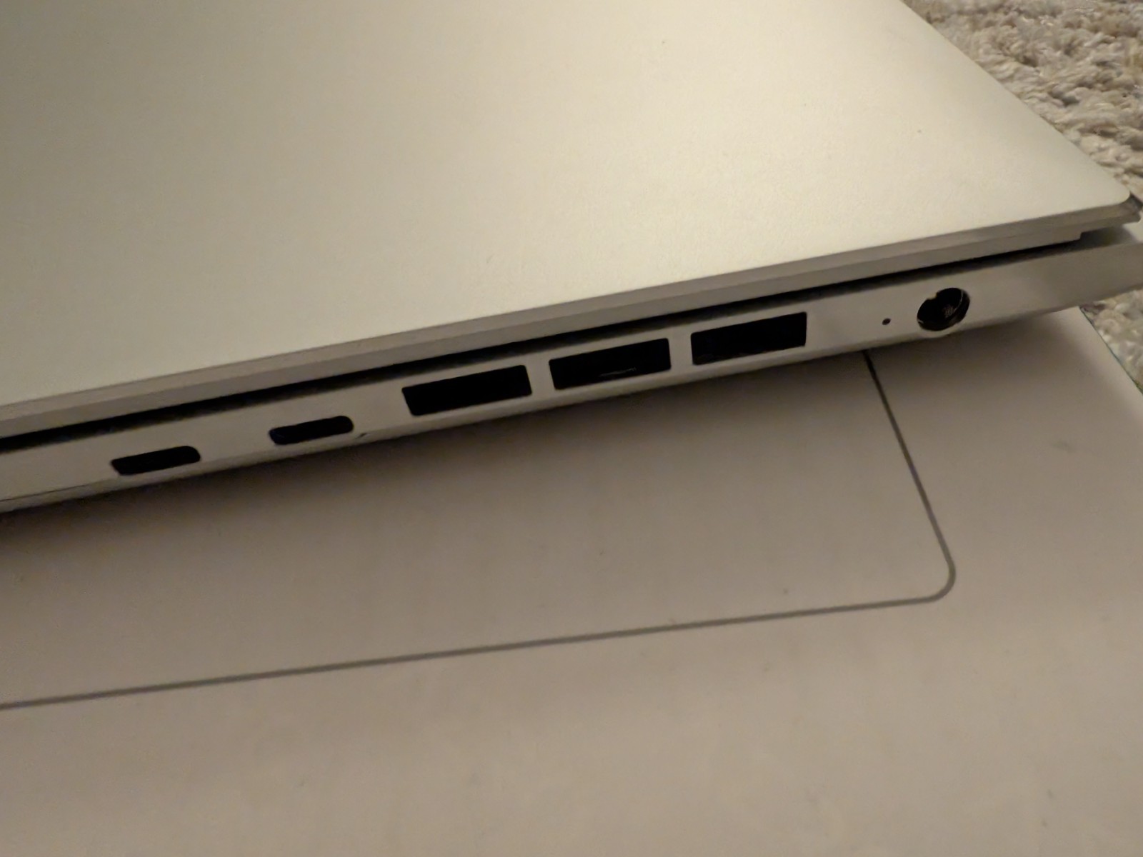 Gigabyte Aero 16 Core i7 12700H 32GB 1TB SSD RTX 3070Ti 4K AMOLED Laptop