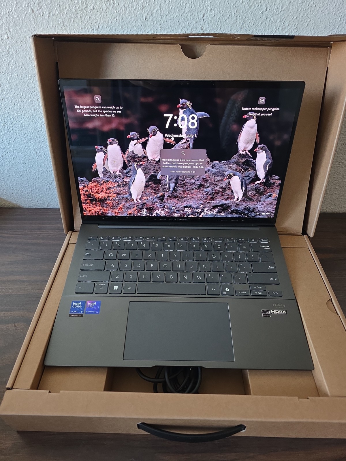 ASUS Zenbook 14″ FHDOLED Touch Screen Laptop Intel Core Ultra 9 32GB RAM 1TB SSD