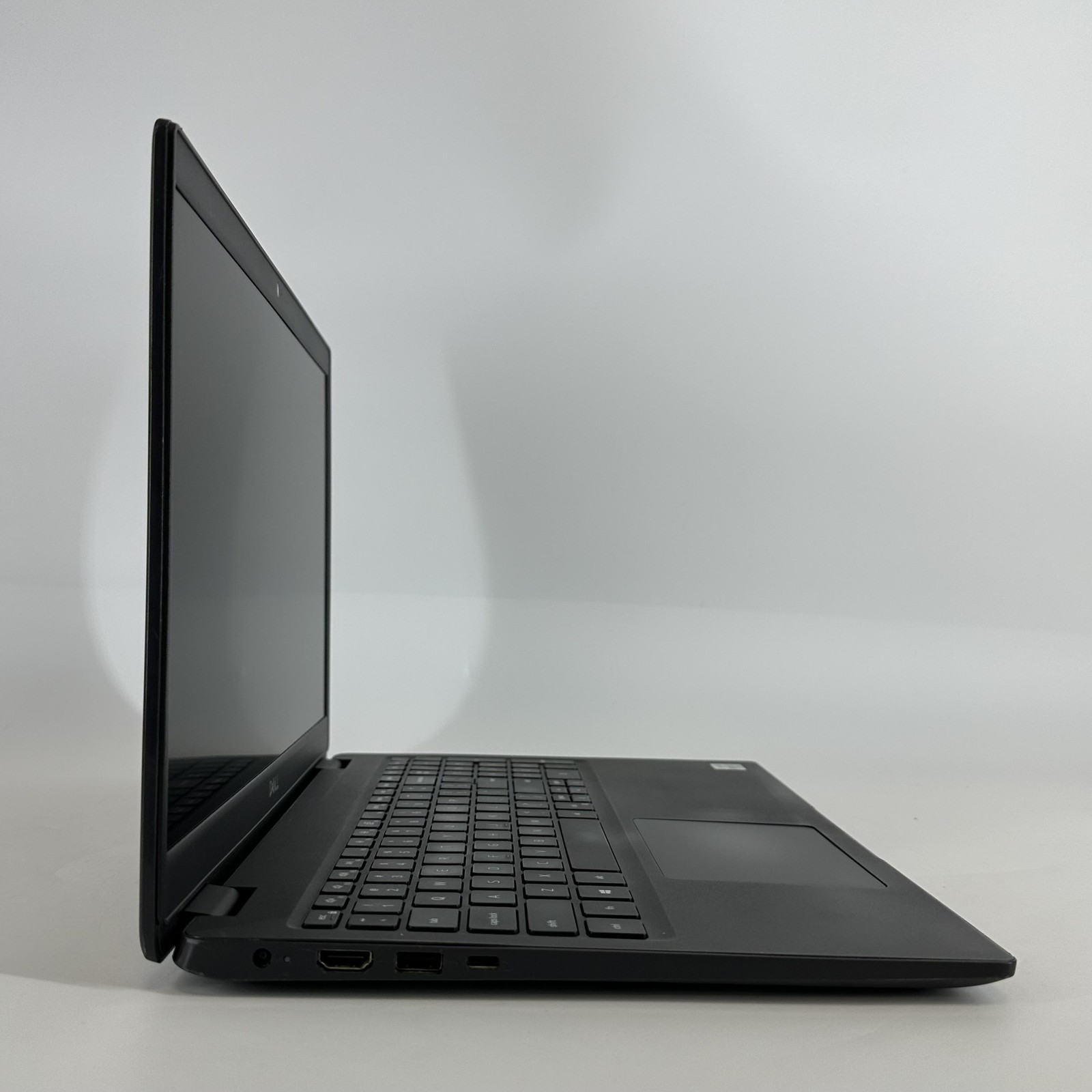 Dell Latitude 3510 15.6 Gray FHD i7-10510U 1.80GHz 16GB 256GB SSD Good