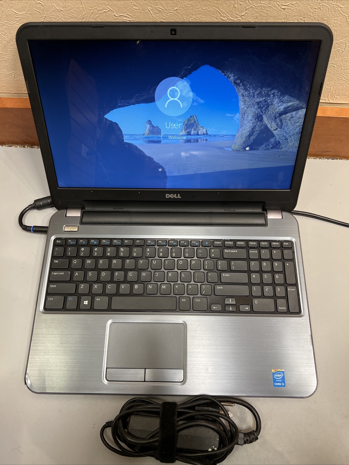 Dell Inspiron 5537 15.6″ Intel Core i5-4200U 4GB RAM 160GB SSD WEBCAM BLUETOOTH