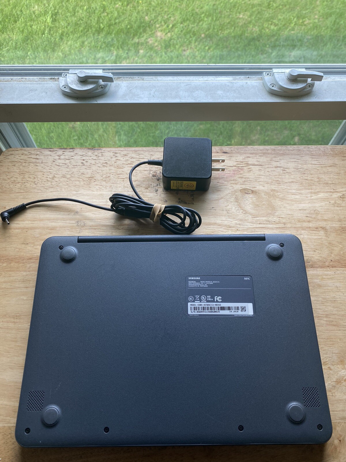 Samsung Chromebook 3 Model XE501C13-K02US (See Pics)