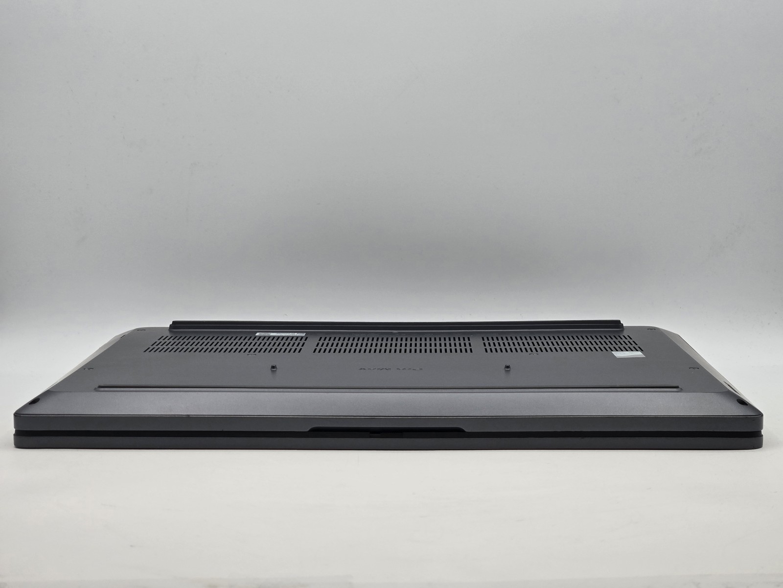 Dell Pro Max 16 MC16250 16″ FHD+ ULTRA 7 265H 1TB 32GB W11P Backlit Warranty