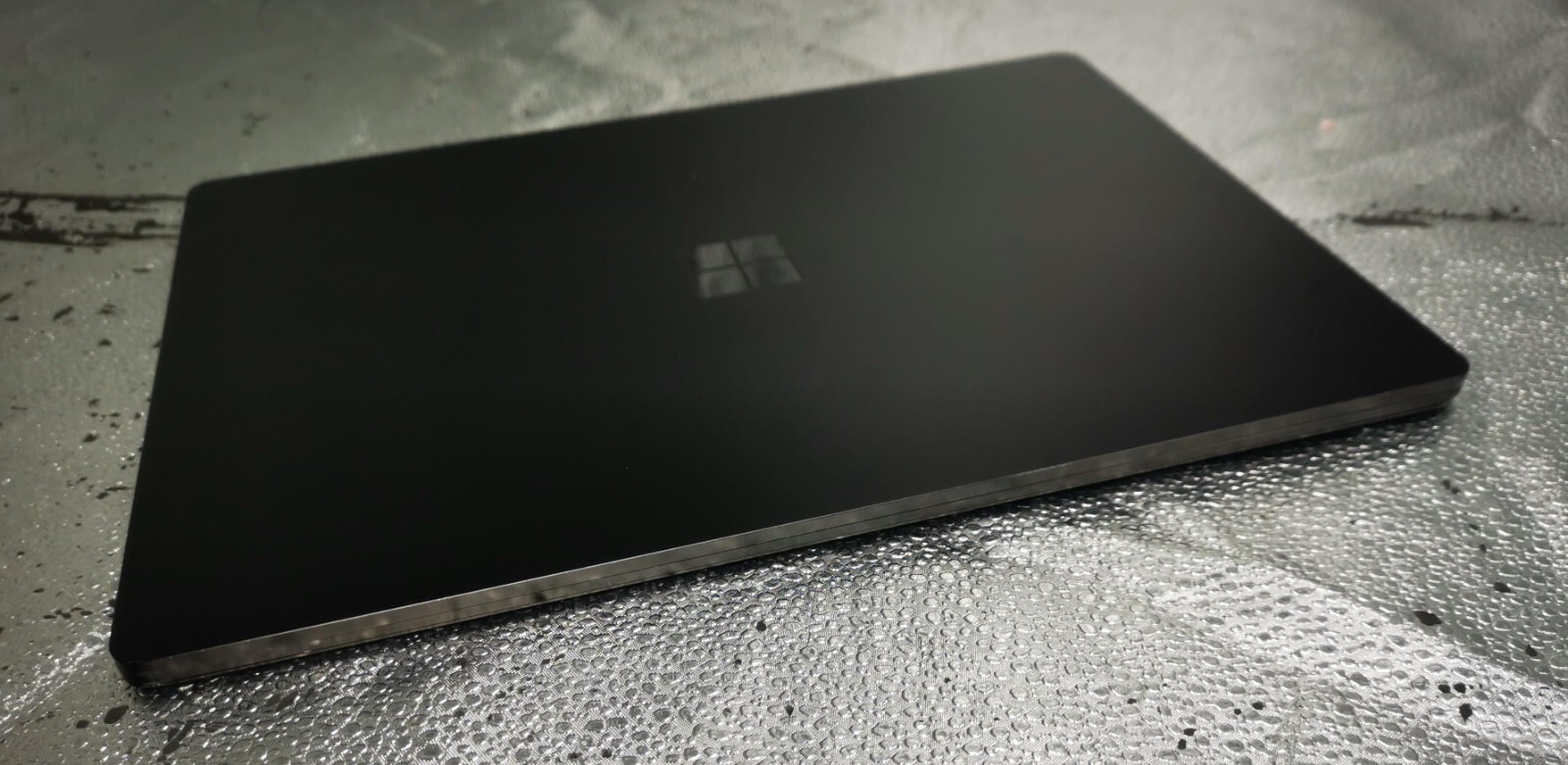 Microsoft Surface Laptop 3 13.5″ 256GB 8G Intel Core i5-1035G7 – 1.20 GHz *READ*