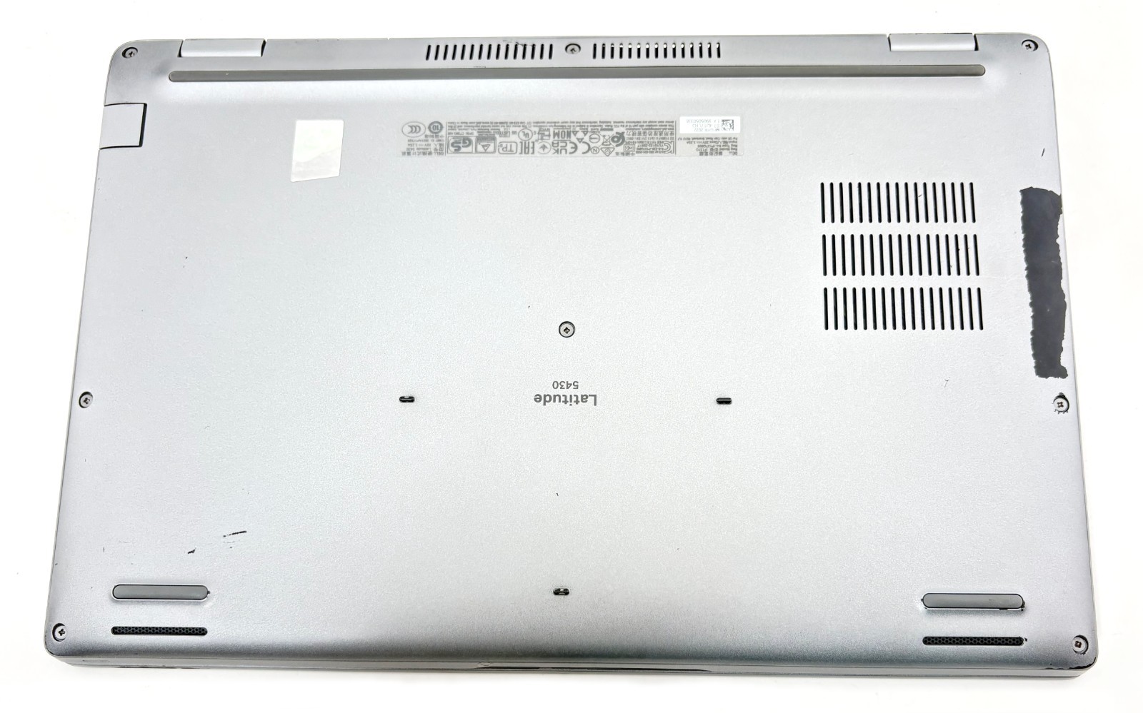 Dell Latitude 5430 14″ 512GB SSD 16GB RAM Win 11 Pro 4.2GHz i7-1255U; 6184126