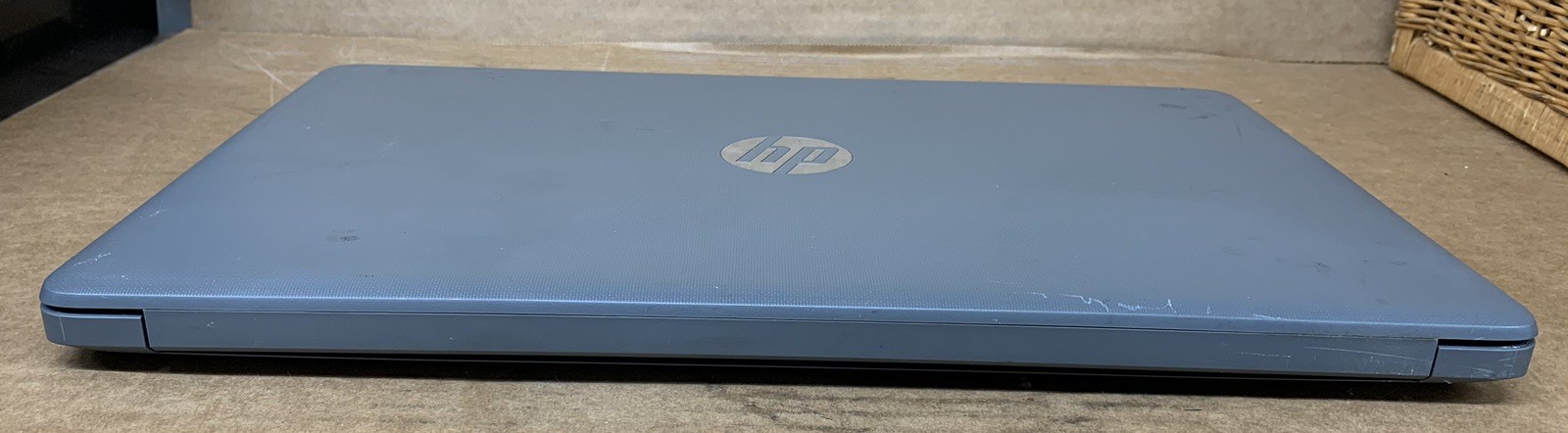 HP Laptop 15-da0xxx 15 Intel Core i3-7200U@2.30GHz 8GB RAM 256GB SSD WIN 10P