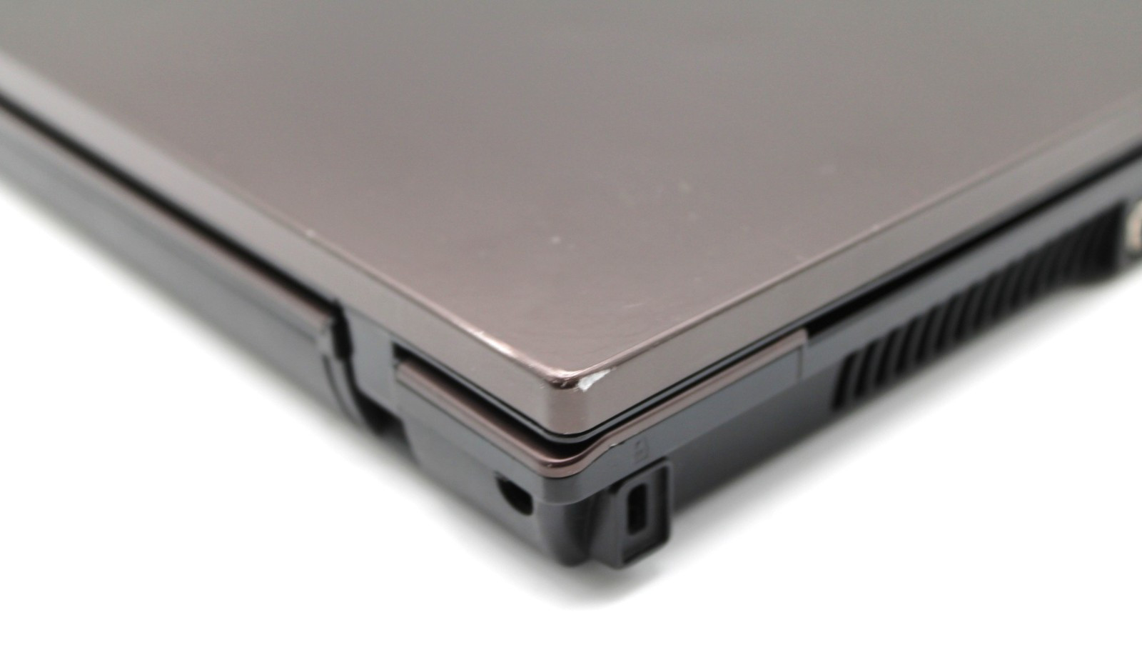 HP ProBook 4525s AMD Turion-P560@2.50GHz 8GB DDR3 NO STORAGE OR OS *USED/TESTED*