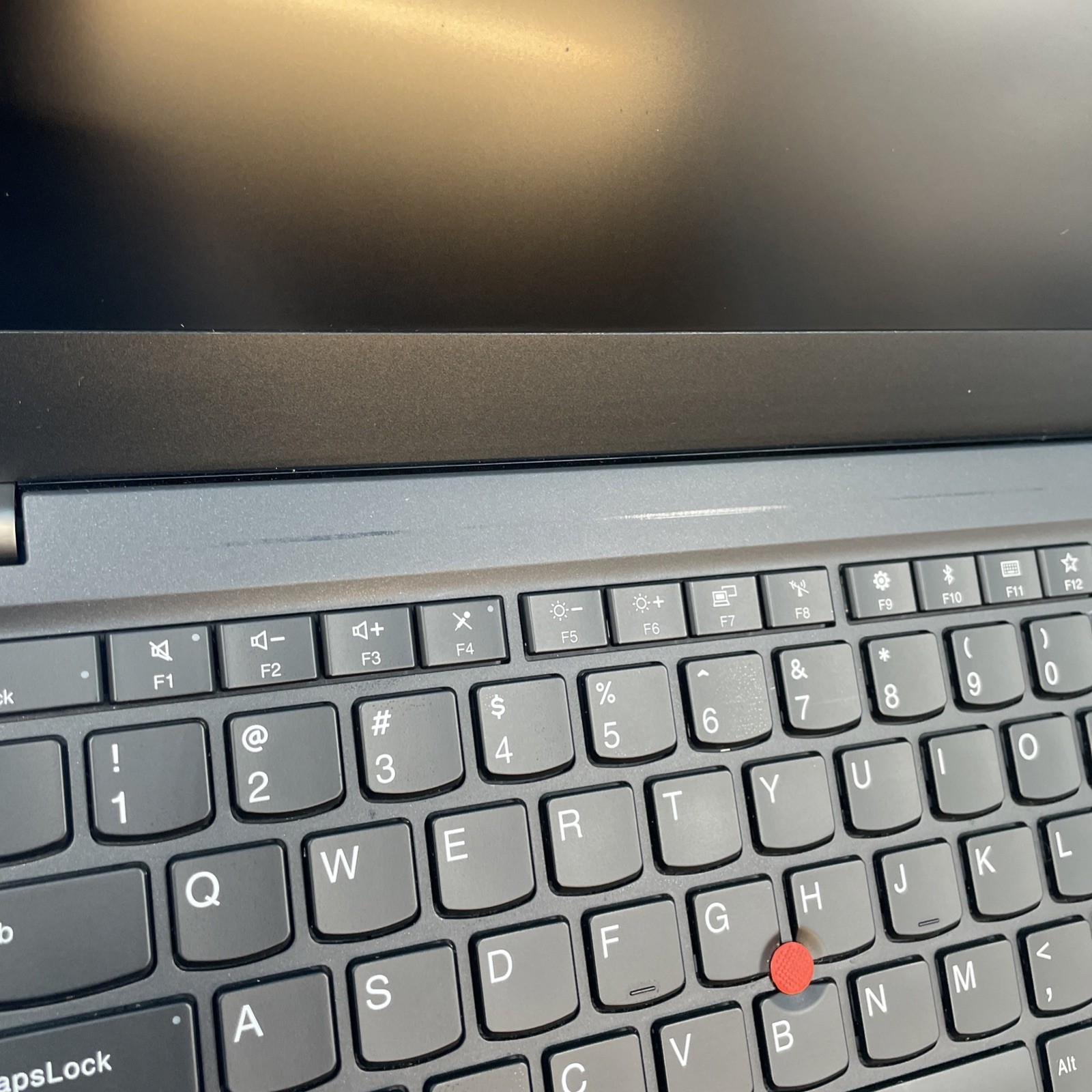 (LOT OF 10) Lenovo ThinkPads | i5 8th Gen | 8/16GB RAM | **READ BELOW** | NO OS