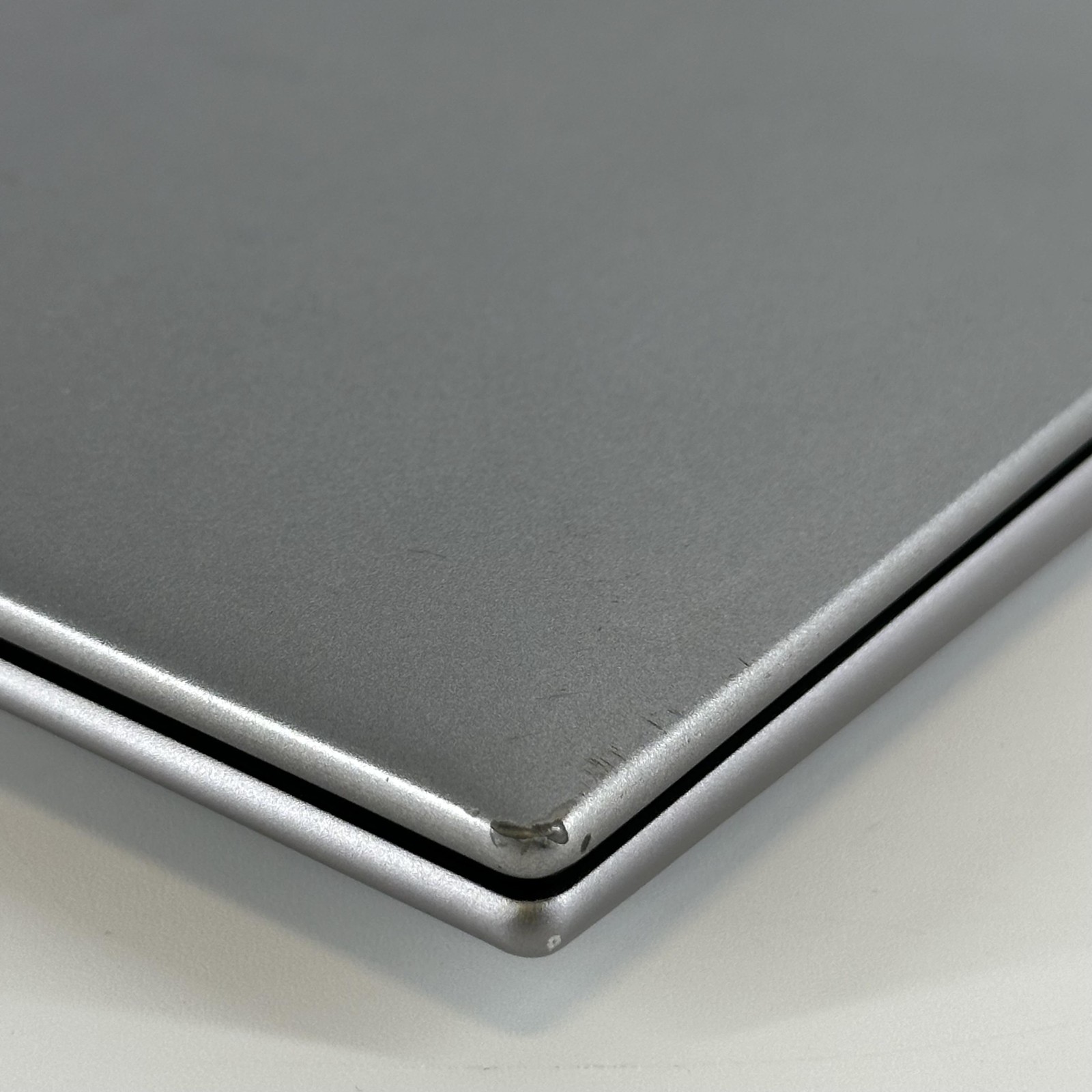 HP ZBook Firefly 14 G10 Gray FHD+ 1.9 GHz i7-1370P 16GB RAM 512GB SSD Good