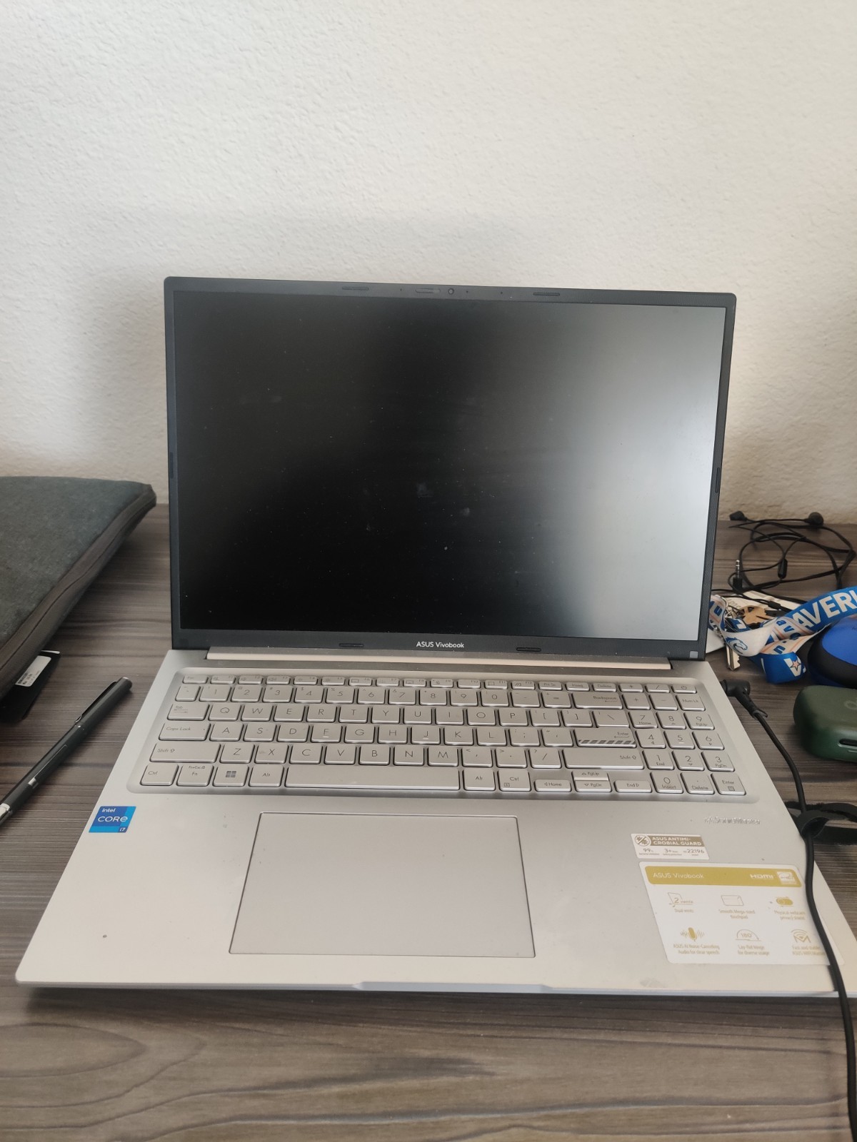 ASUS Vivobook 16 WUXGA Intel Core i7-1355U Laptop 16GB RAM 1TB SSD