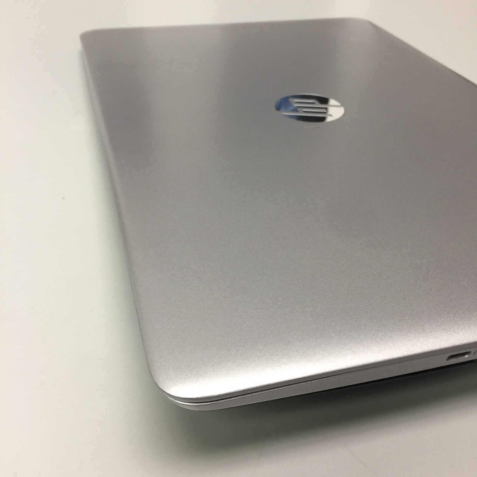 HP EliteBook 850 G3 15.6″ (256GB Core i5 6th gen 2.30GHz 8GB RAM WIN 11 PRO