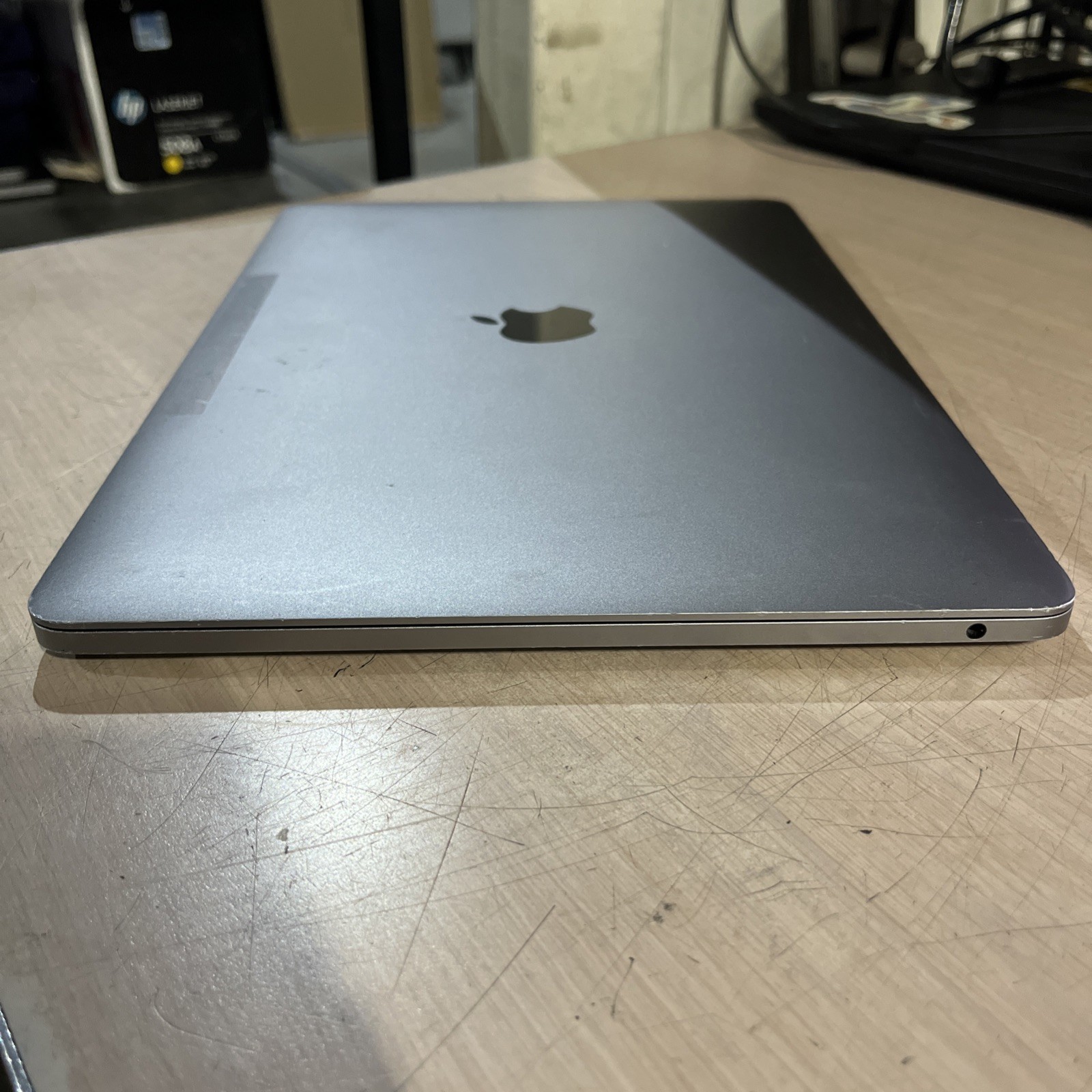APPLE MACBOOK PRO 13″ MID-2017 CORE I5-7360U 2.3GHZ 8GB RAM NO HD