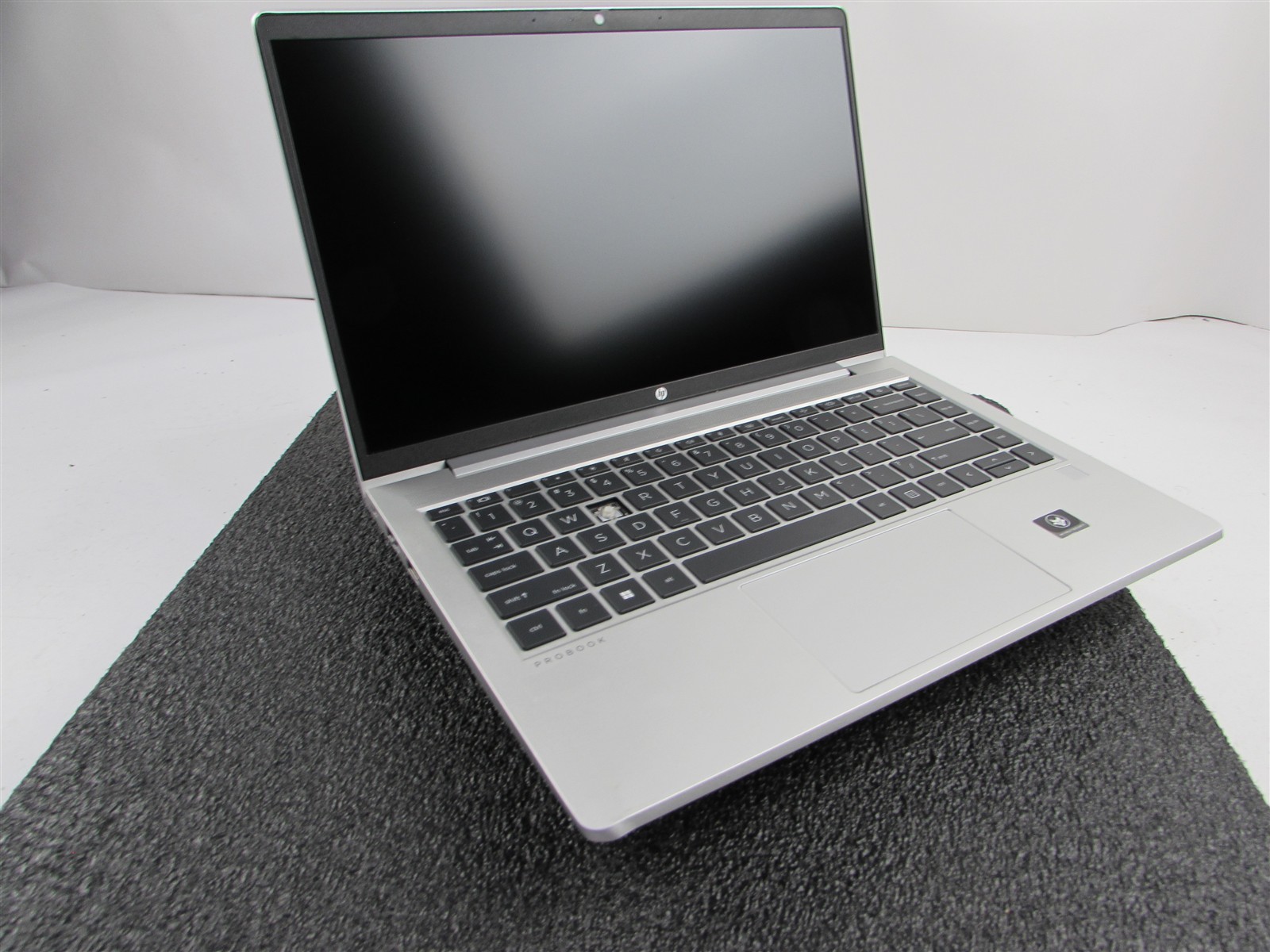 HP PROBOOK 445 (G9) FHD AMD RYZEN 5 5625U 512GB SSD 16GB RAM AMD GPU NO O.S/BATT
