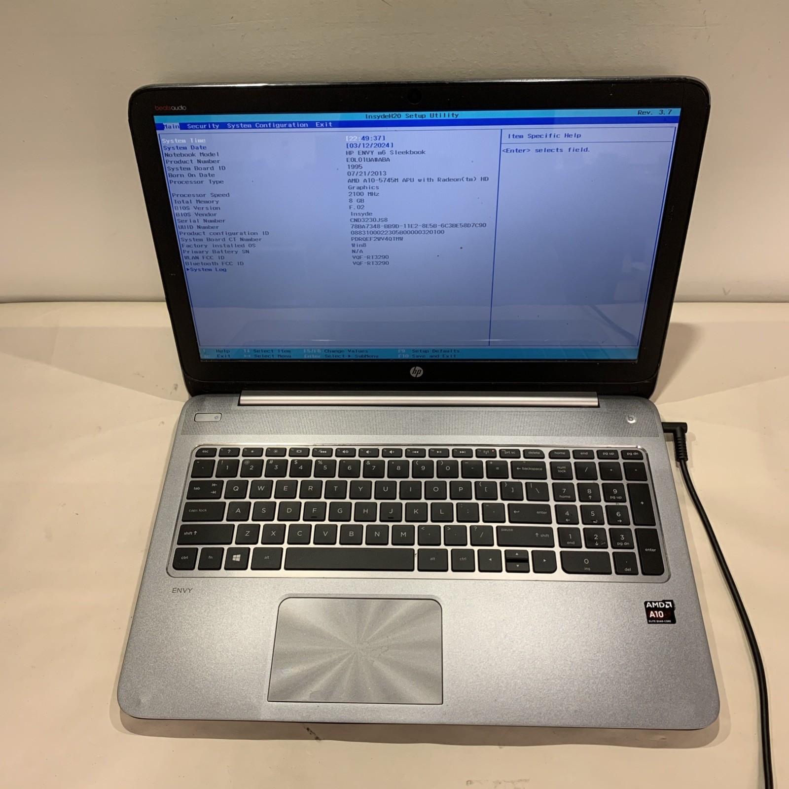 HP Envy m6 Sleekbook AMD A10-5745M 8GB no HDD, OS