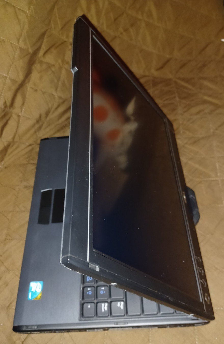 Dell Latitude XT2 PP12S 12.1-inch tablet PC For Parts Only – No RAM/HDD