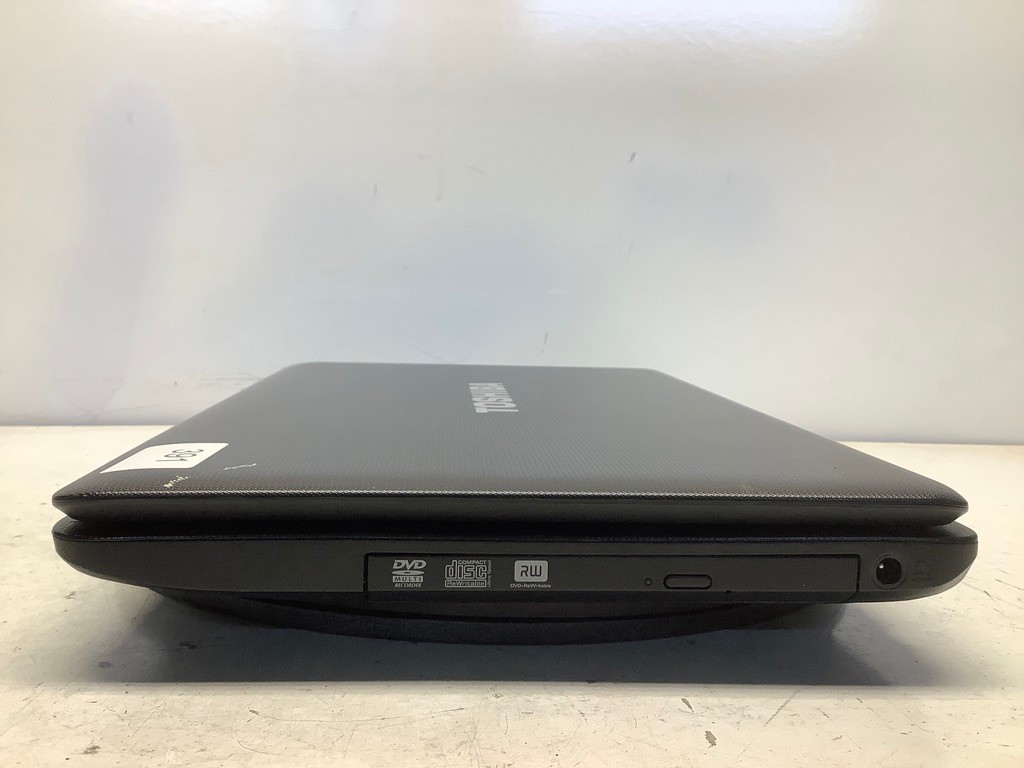Toshiba Satellite C655-S5084 AMD Athlon II P340 Dual-Core 2.2GHz 4 GB NO HDD