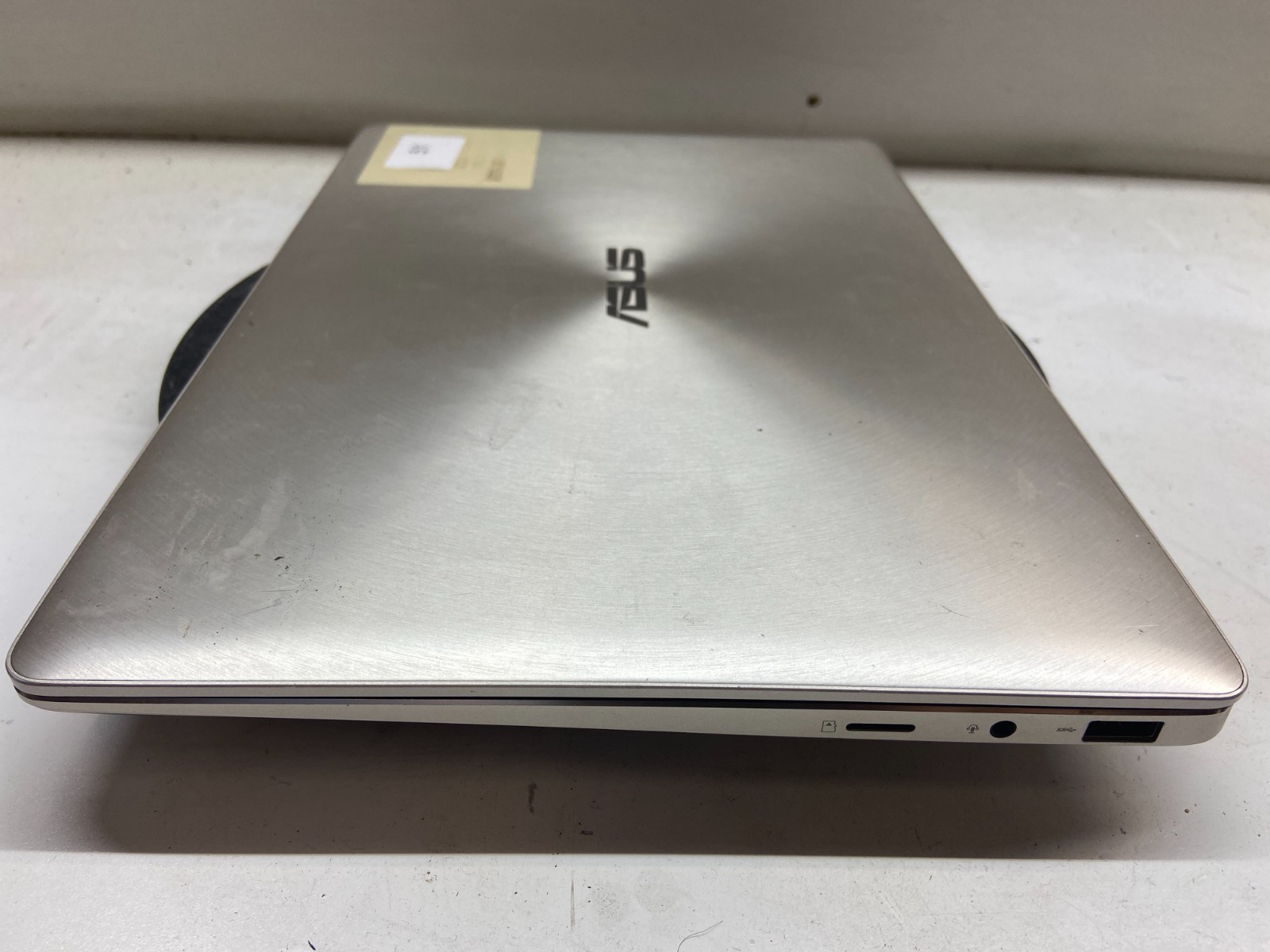 Asus Zenbook UX331U Intel Core i5-8250U 1.6GHz 8GB NO HDD