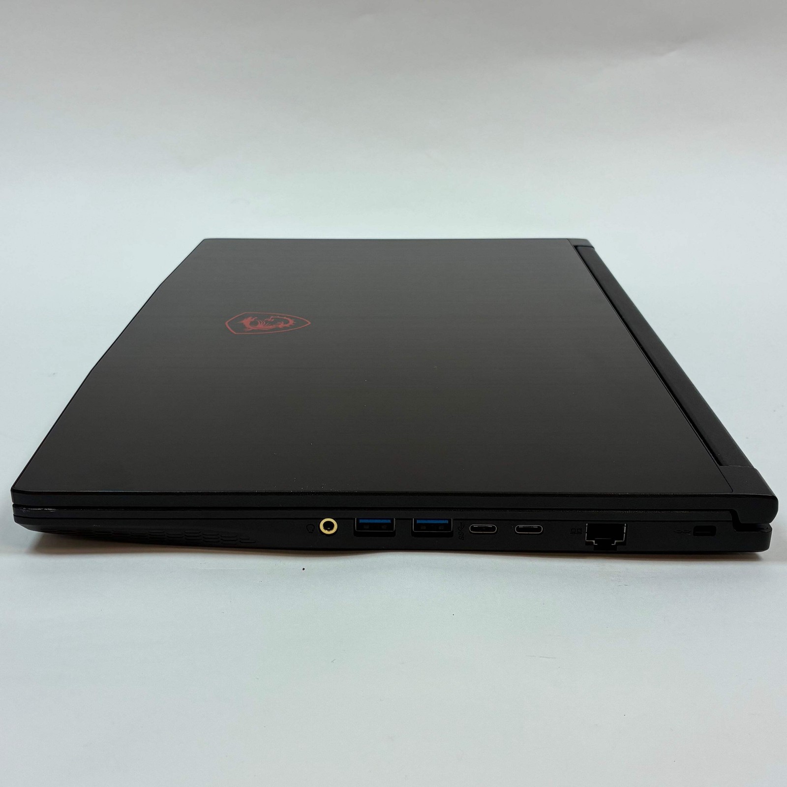 MSI Thin GF65 MS-16W2 15.6″ i5-10500H 2.5GHz 8GB RAM 512GB SSD RTX 3060 READ