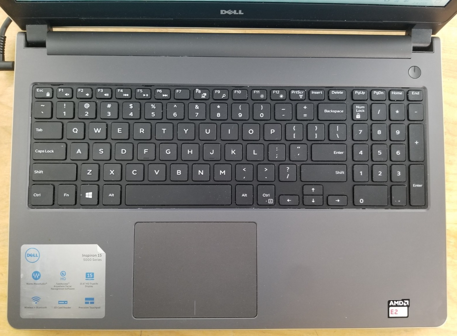 Dell Inspiron 15 5555, AMD E2-7110 , 4GB RAM, 1TB HDD, Win 10 GOLD *PLEASE READ