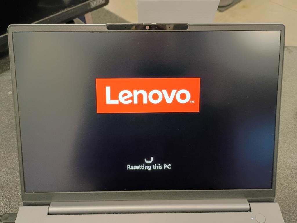 LENOVO THINKBOOK 14 G7 (P04023244)