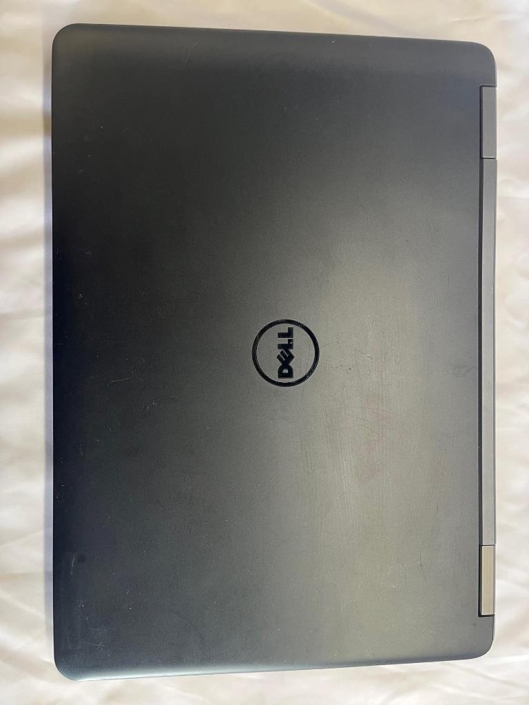 Dell Latitude E5440 Intel(R) Core(TM) i3-4010U CPU 4gb 256gb