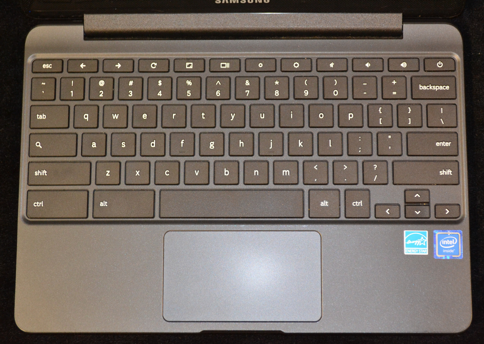 AS IS Samsung Chromebook 3 XE500C13-K04US 16GB 1.6 GHz 4GB Bad Battery AO4045477