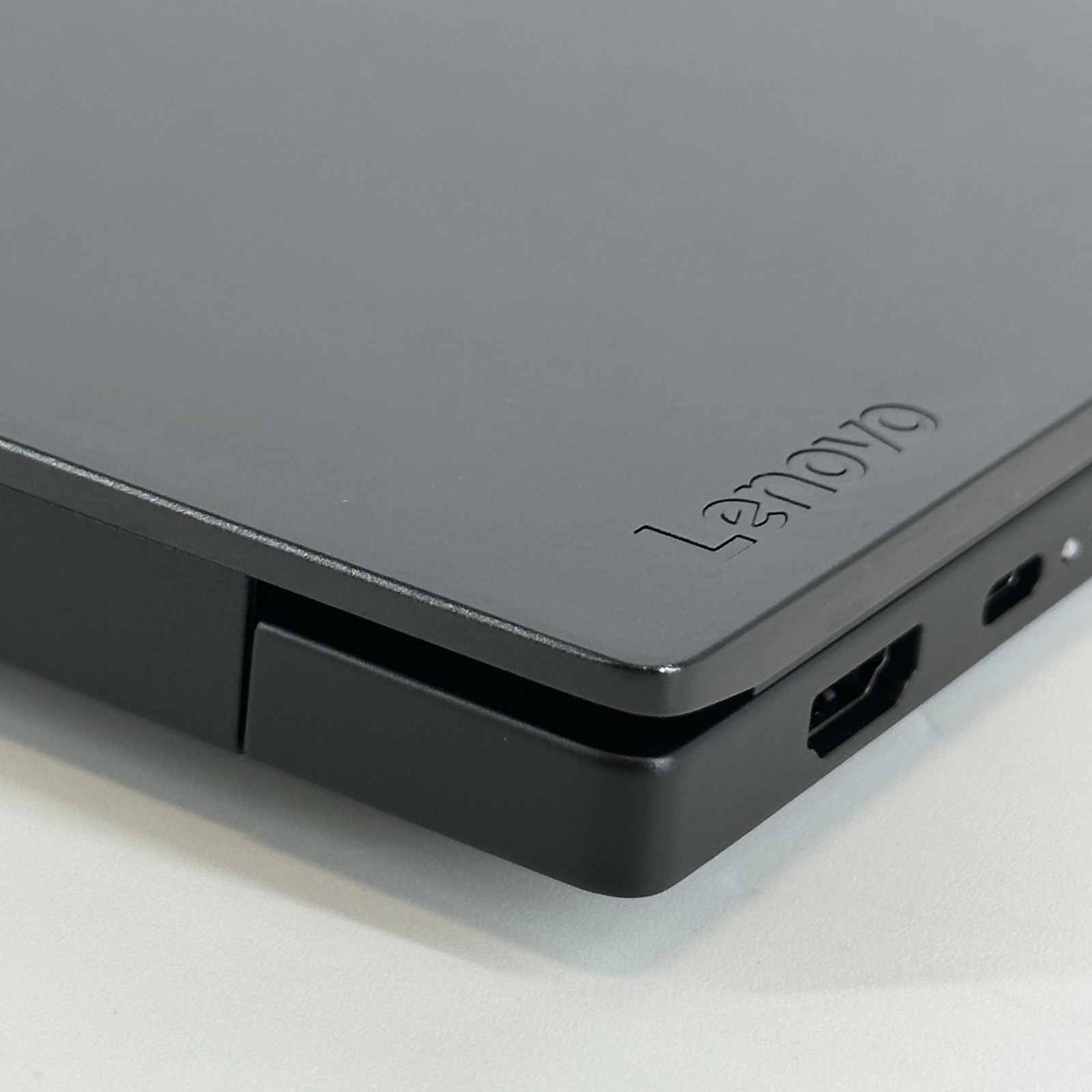 Lenovo ThinkPad T14 Gen 7 FHD+ 2.0 GHz Ultra 7 255H 16GB 512GB SSD Very Good