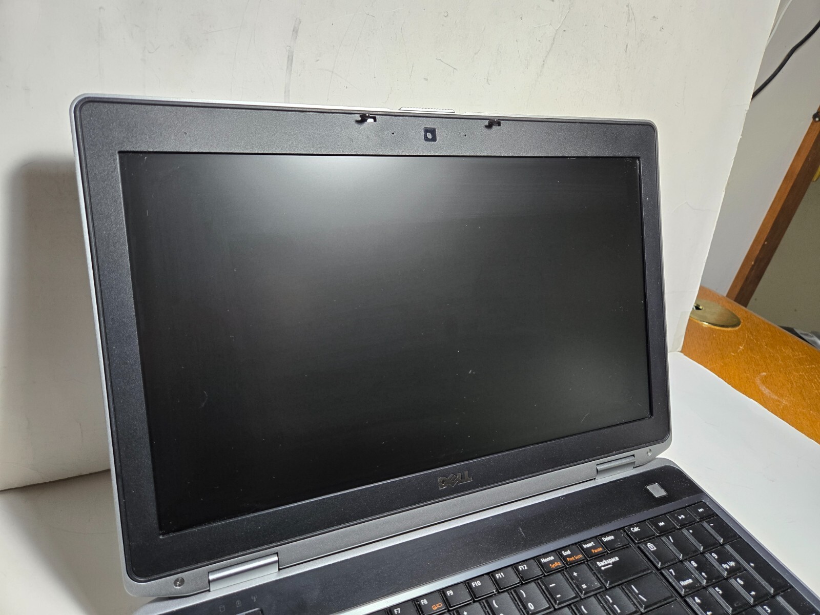 DELL LATITUDE E6530 15.6” i5-3210M @ 2.50GHz, 4GB RAM, 256GB SSD, Win 10 PRO