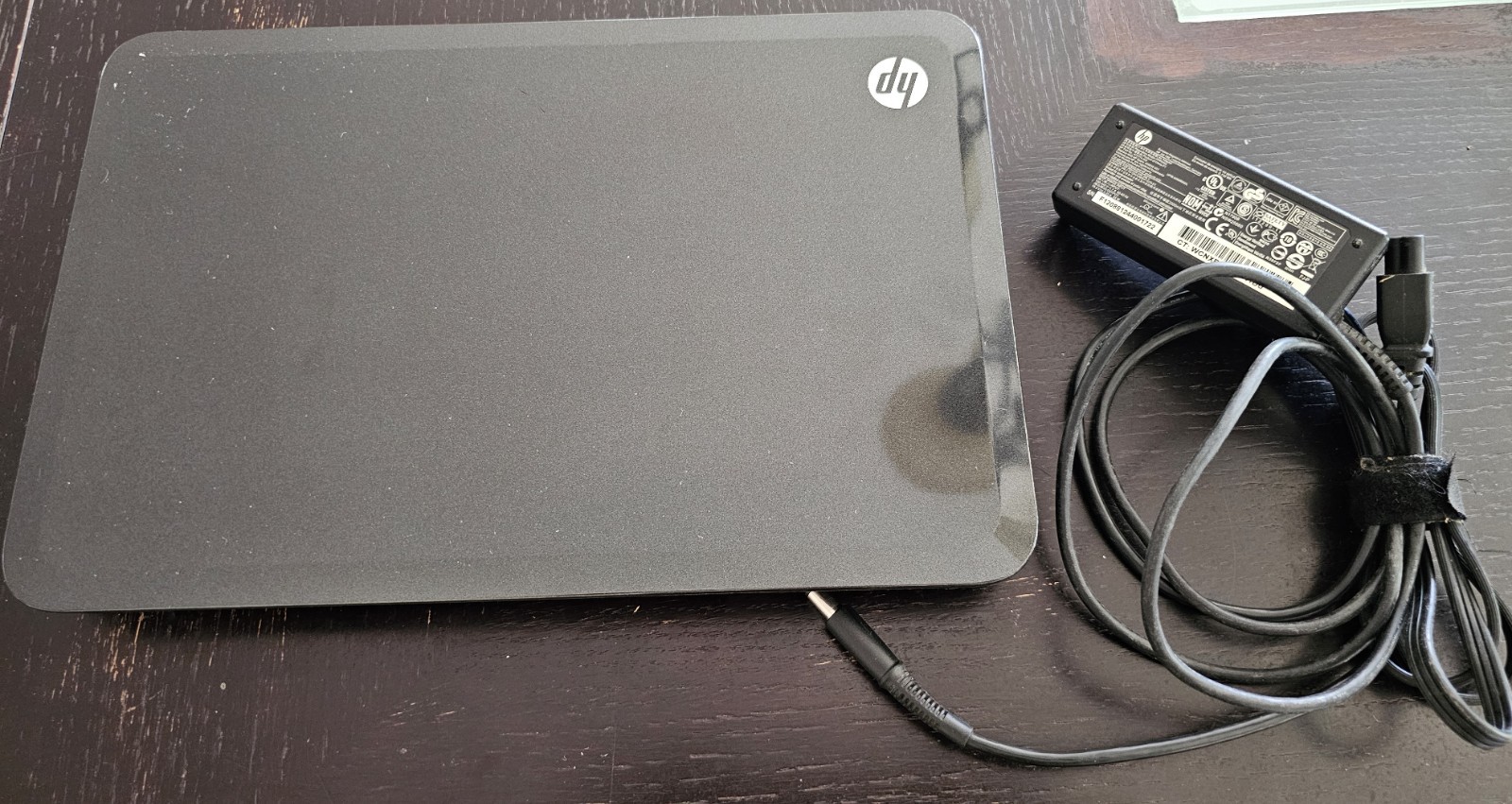 HP Pavilion g4 Notebook PC AMD A6-4400M APU with Radeon(tm) HD Graphics, 2700MHz